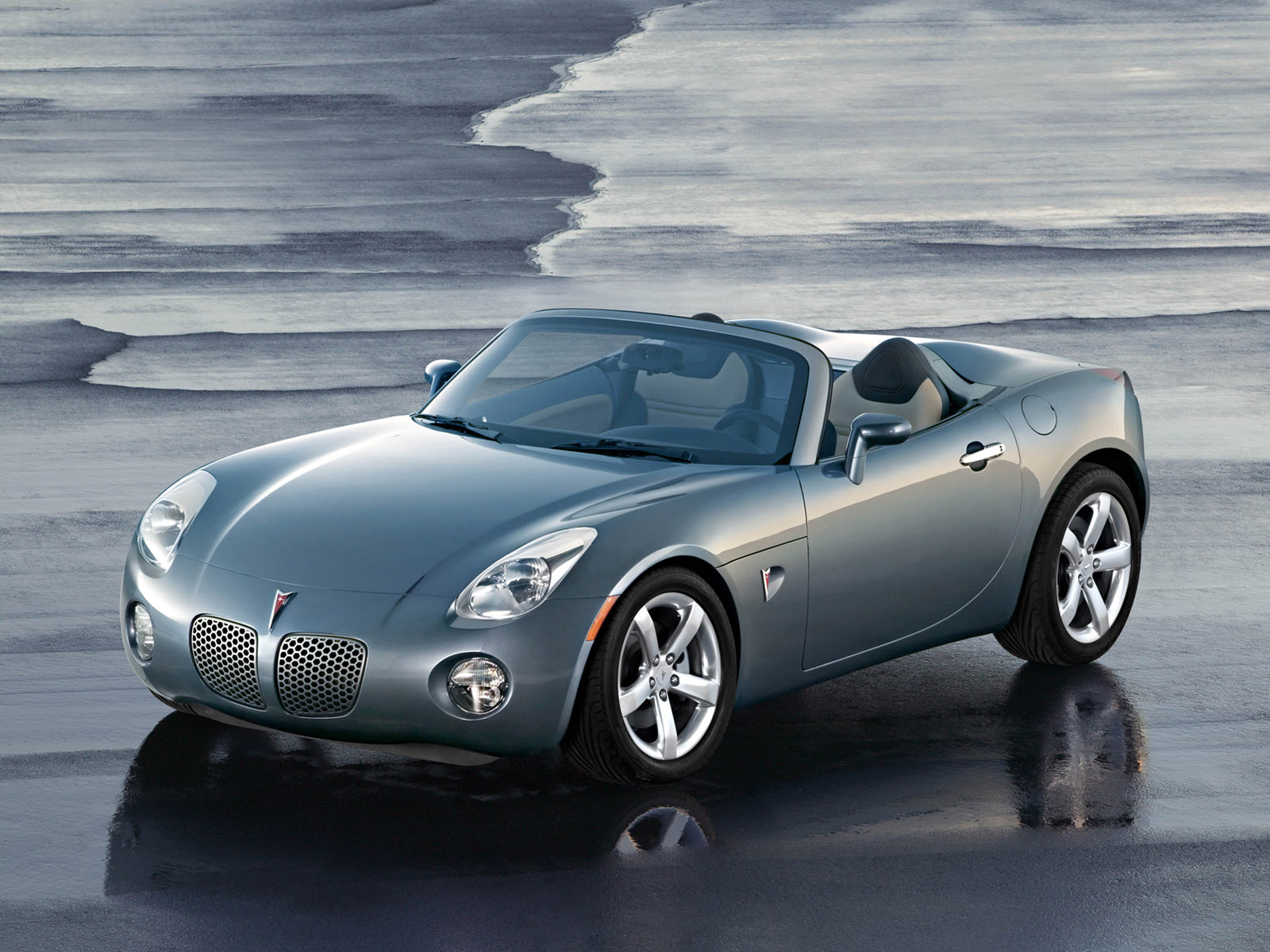 Pontiac Solstice Roadster photo #2