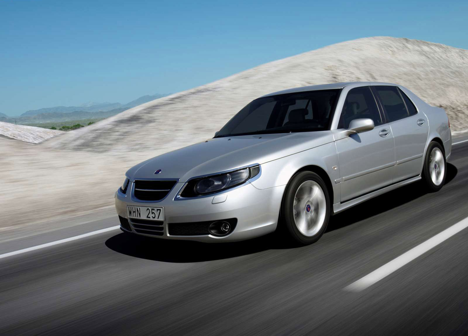 Saab 9-5 Sedan photo #2