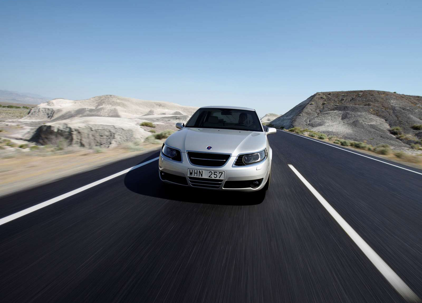 Saab 9-5 Sedan photo #16