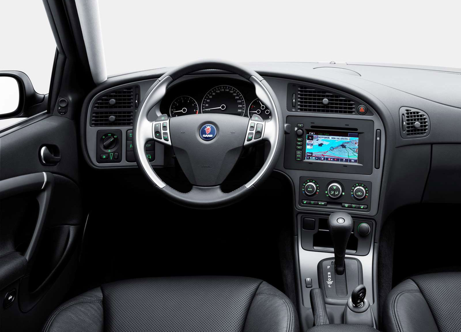 Saab 9-5 Sedan photo #19