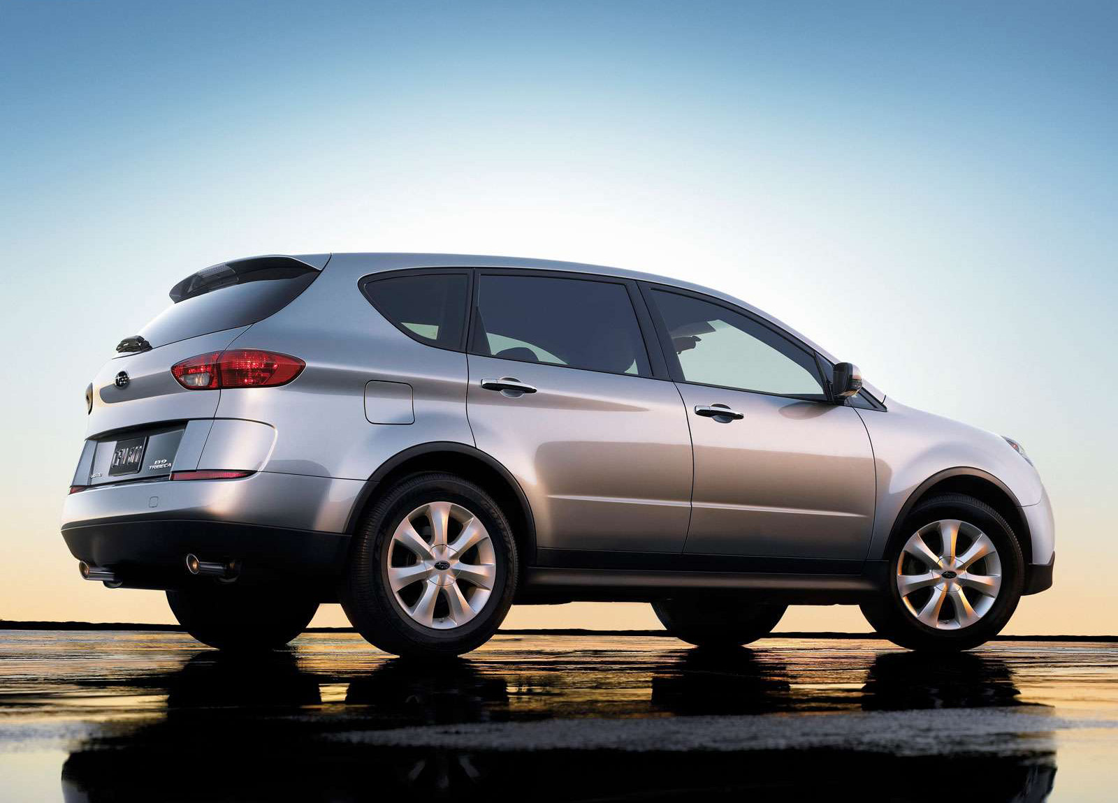 2006 Subaru B9 Tribeca HD Pictures