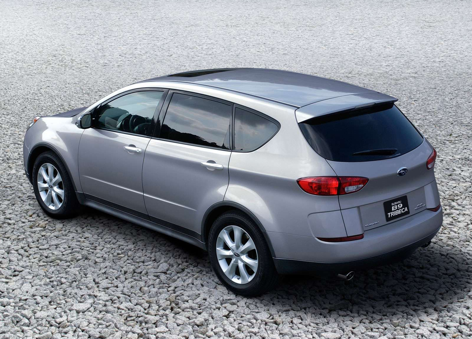 Subaru B9 Tribeca photo #15