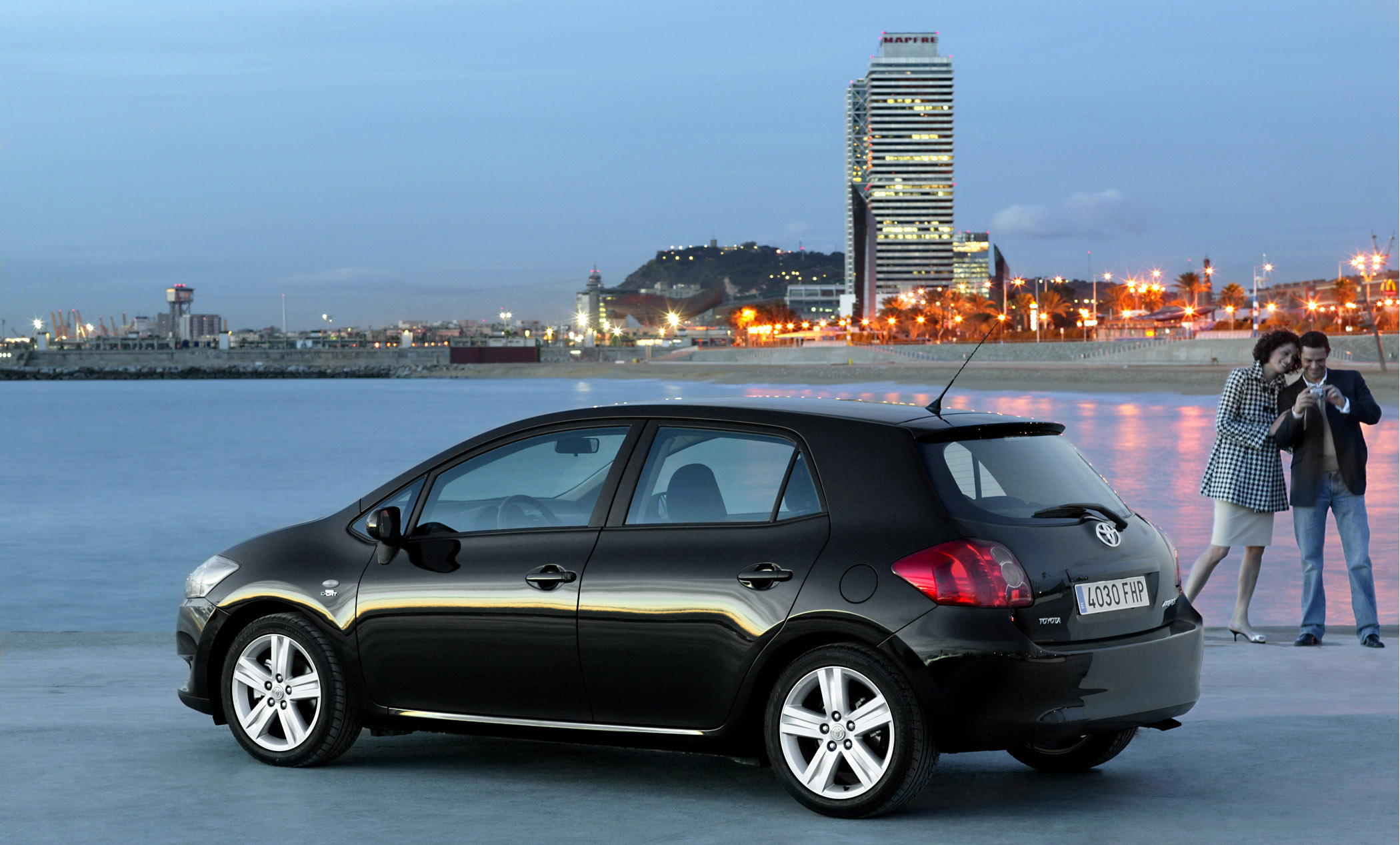 Toyota Auris photo #9