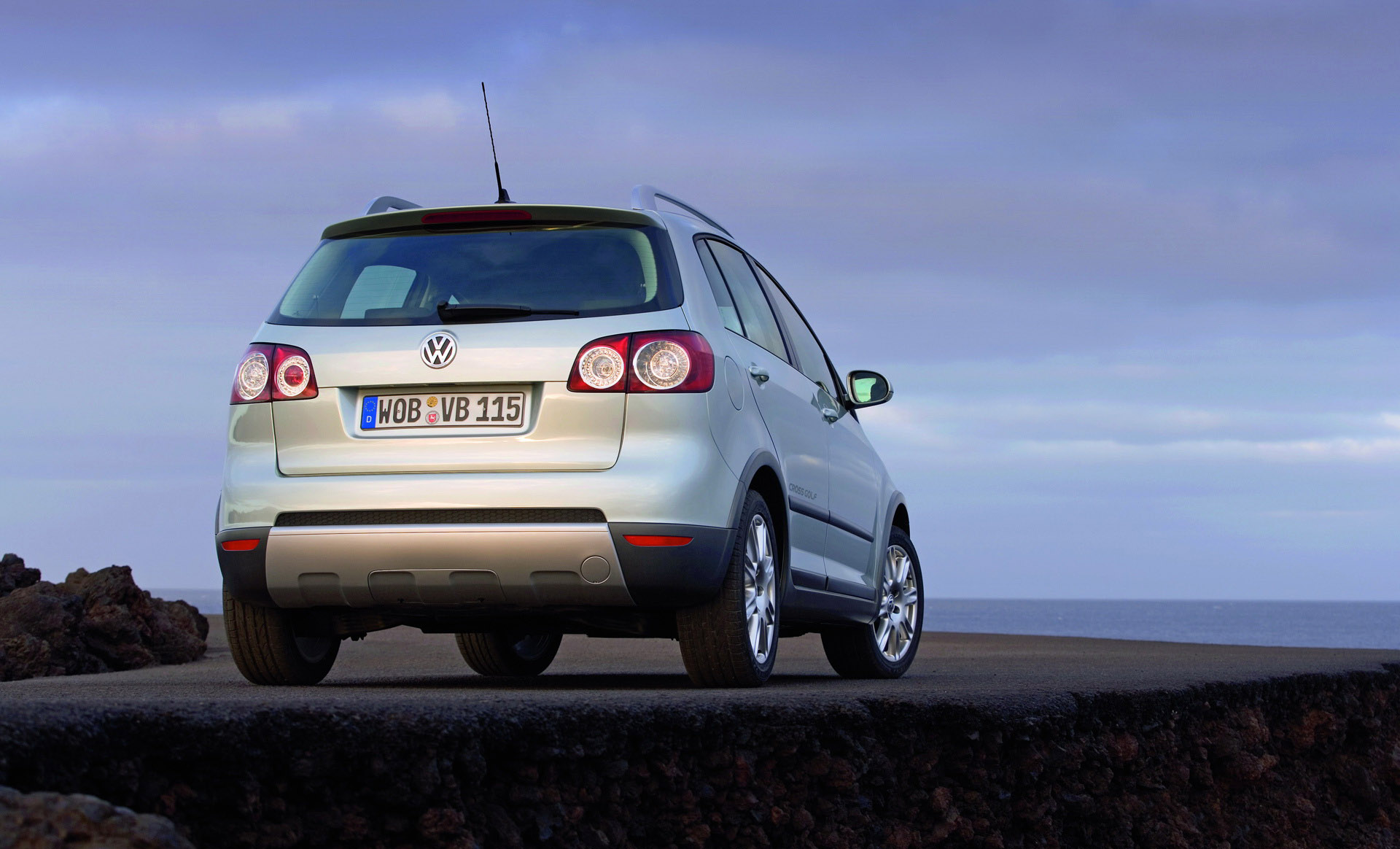 Volkswagen CrossGolf photo #14