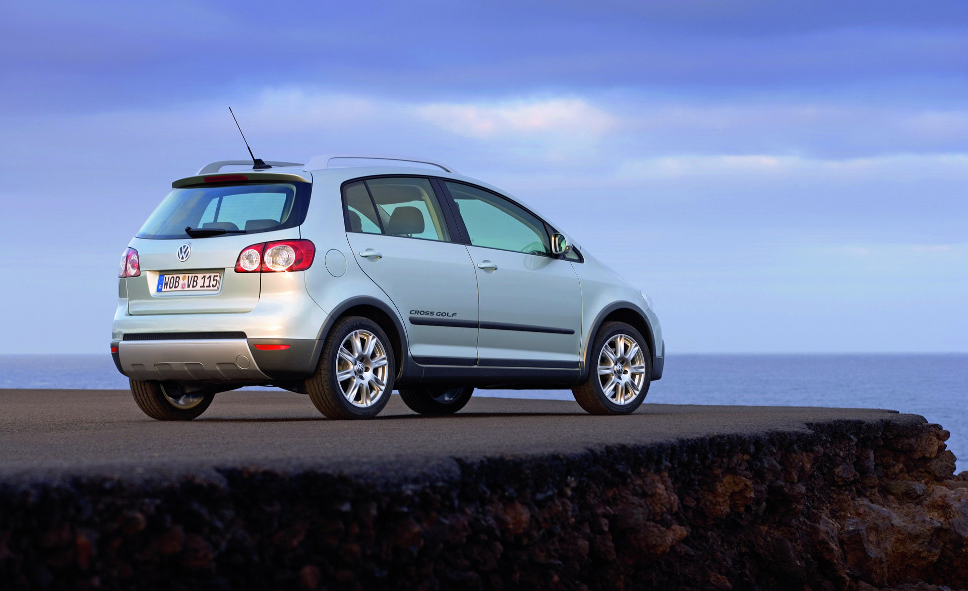 Volkswagen CrossGolf photo #15