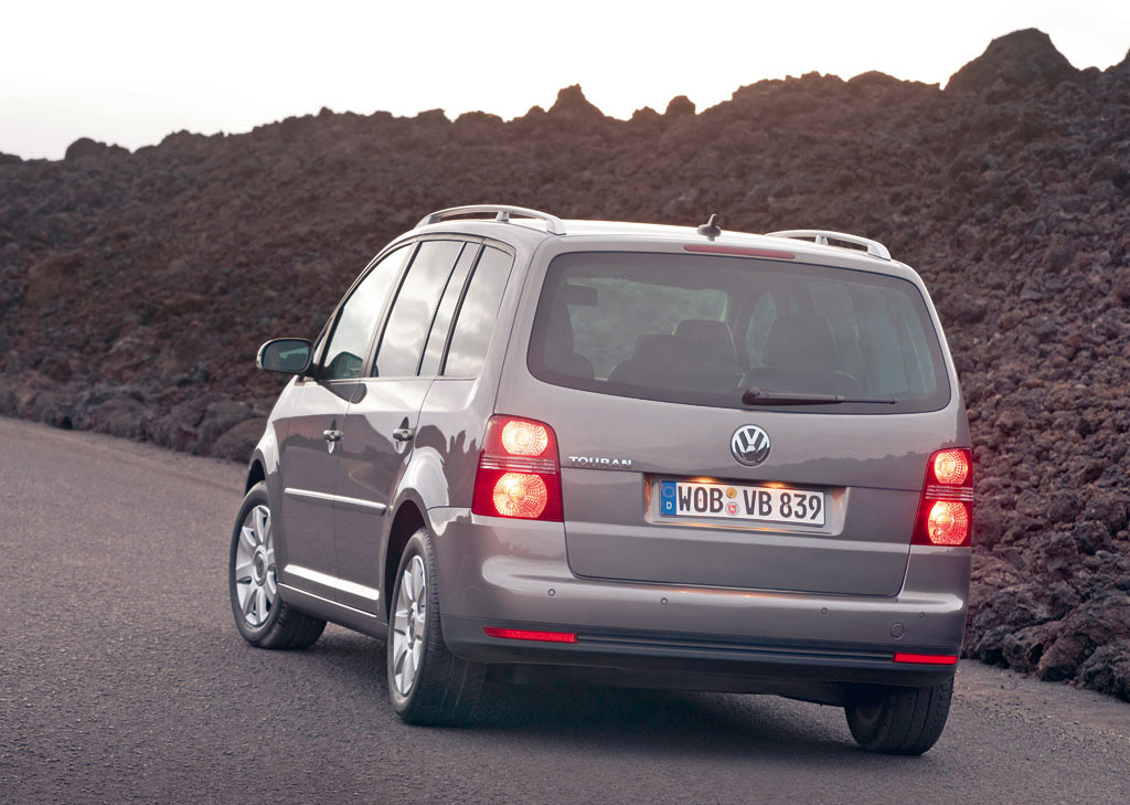 Volkswagen Touran photo #4