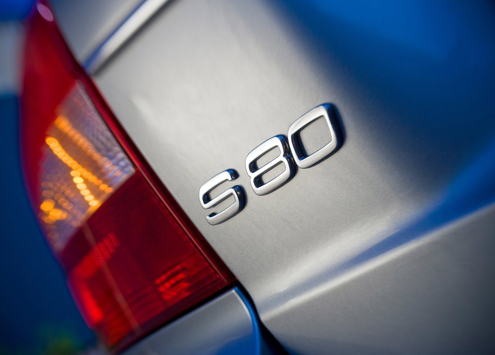 Volvo S80 photo #23