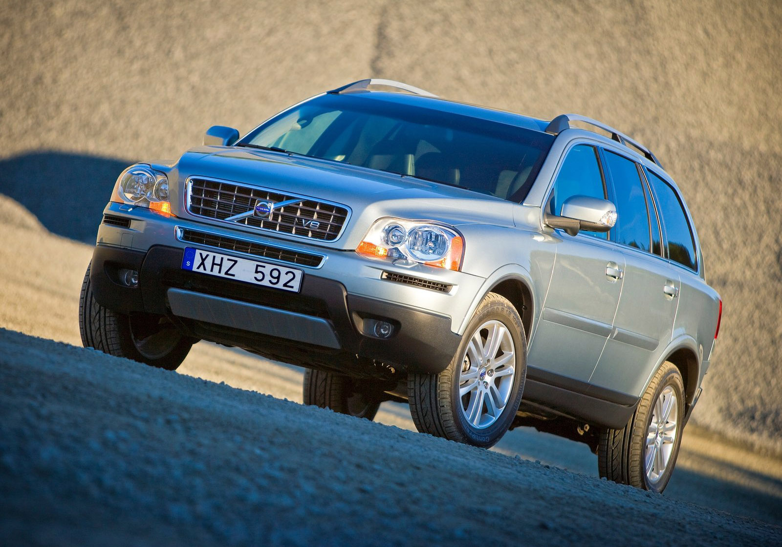 Volvo XC90 photo #13