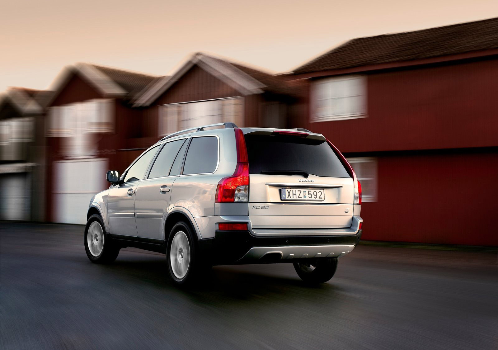 Volvo XC90 photo #32