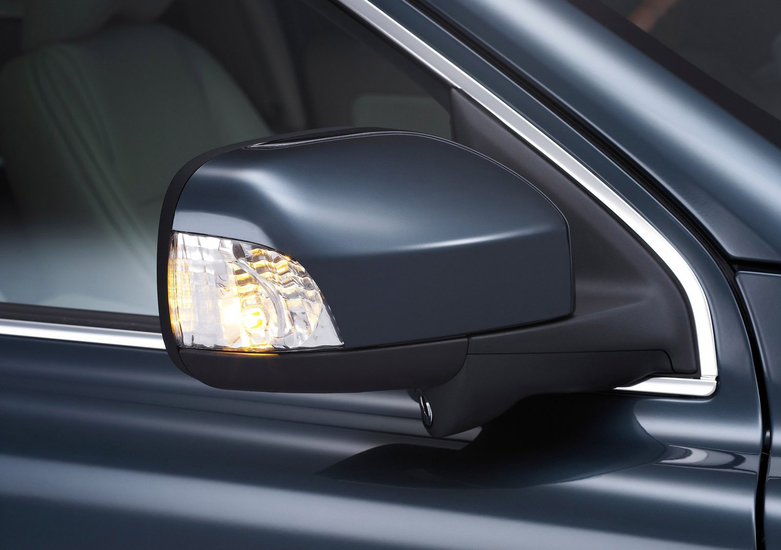 Volvo XC90 photo #43