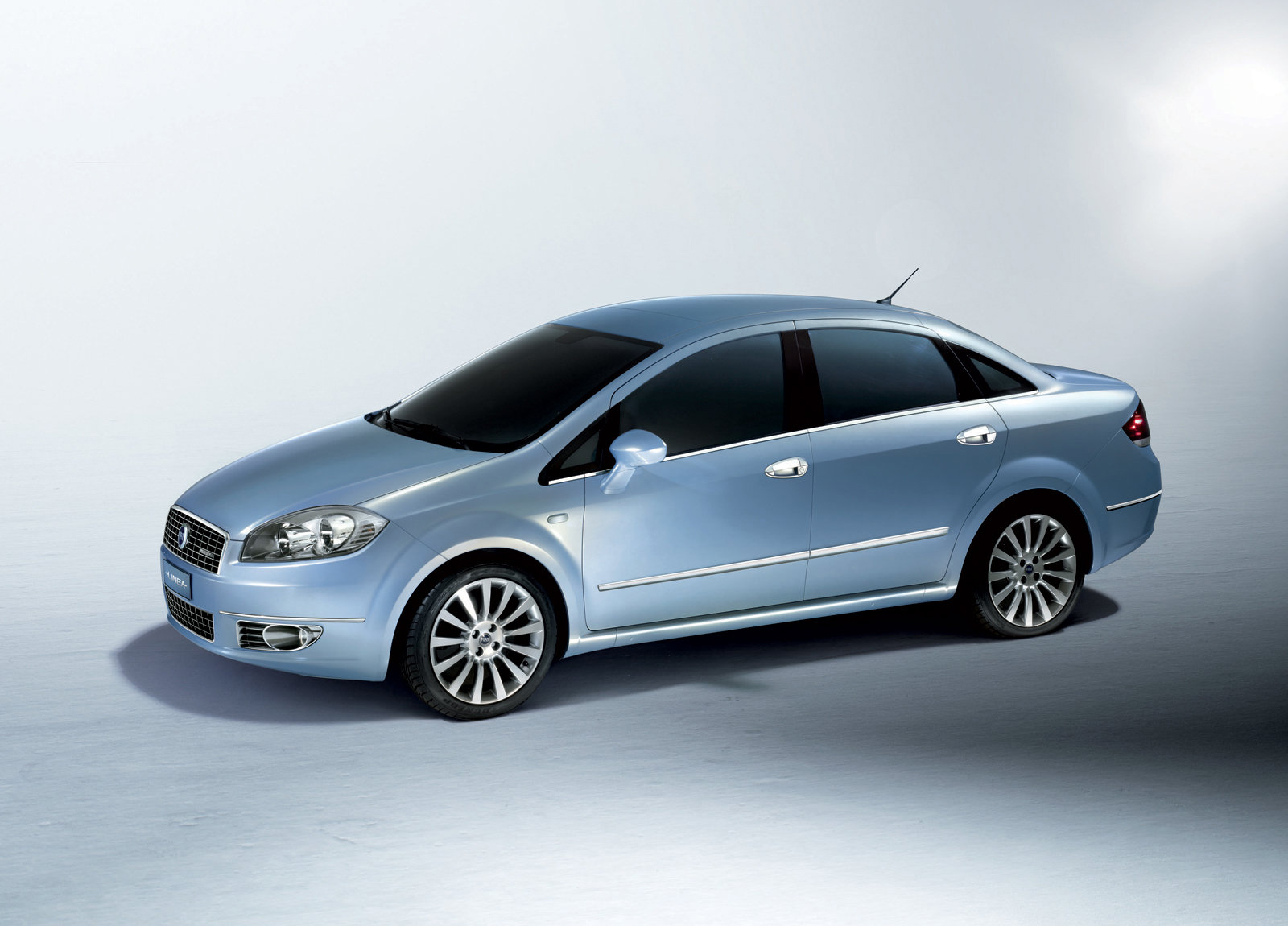 Fiat Linea photo #5