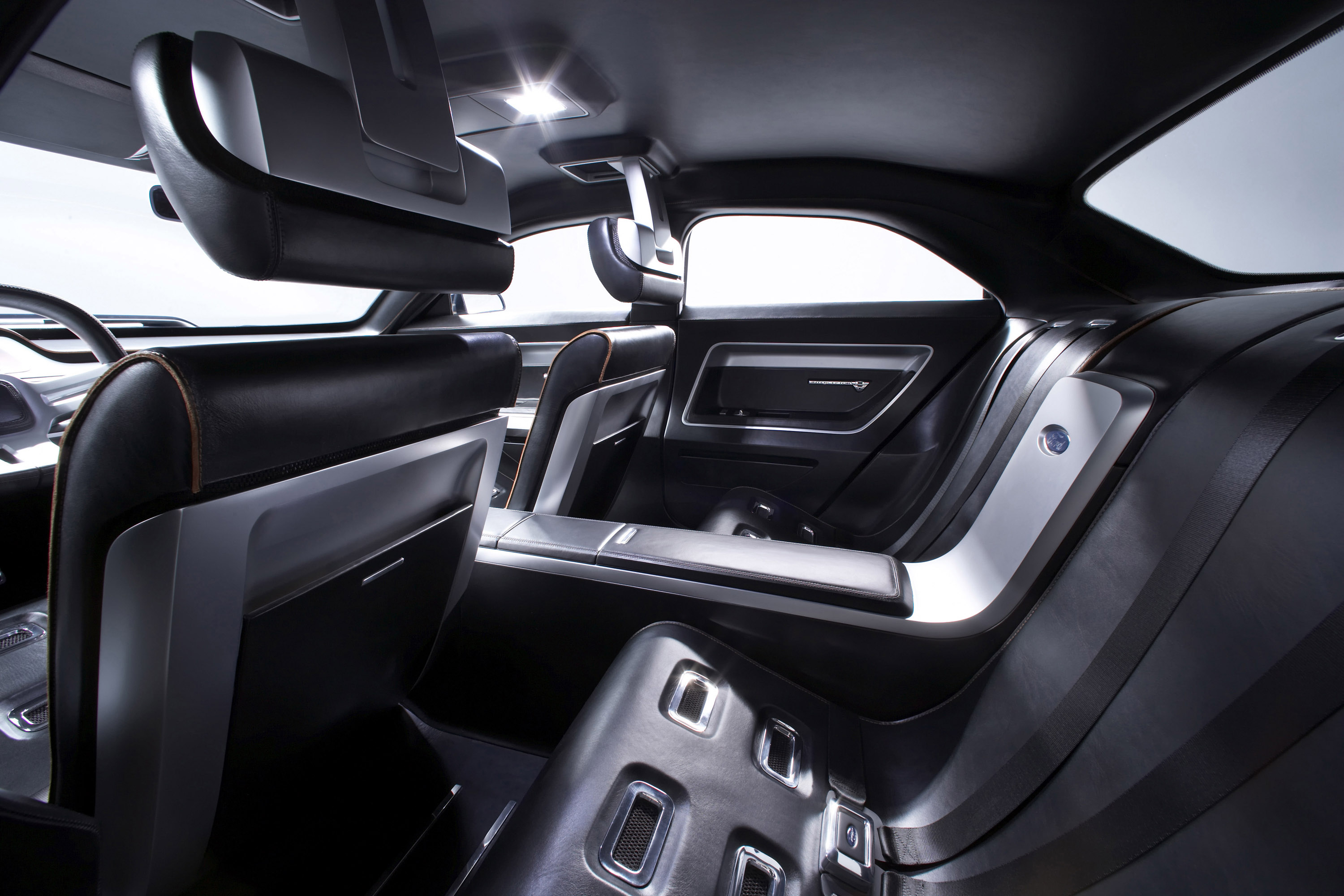 Ford Interceptor Concept photo #9