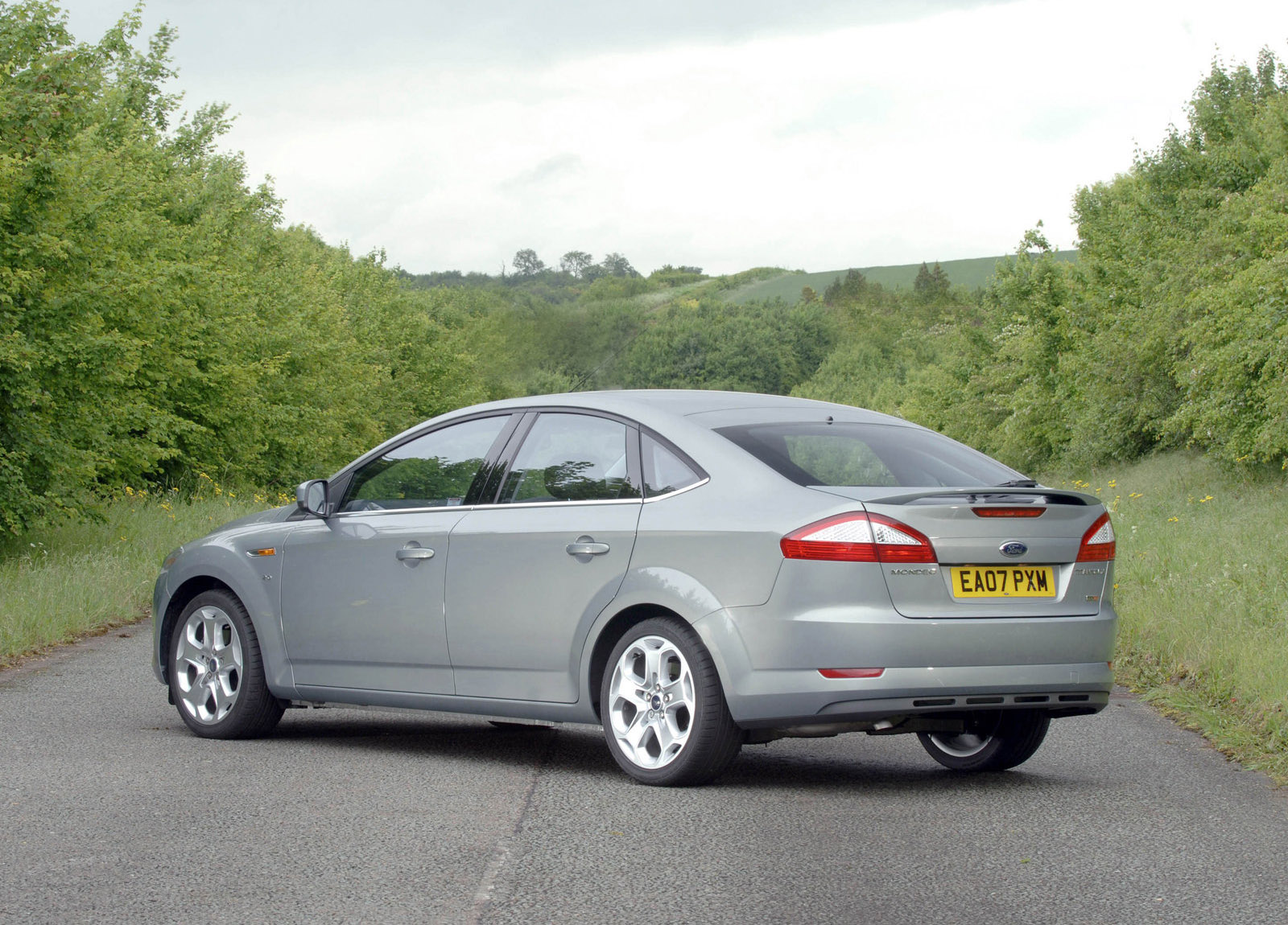 Ford Mondeo photo #20