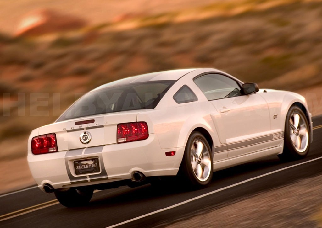 Ford Mustang Shelby GT photo #3