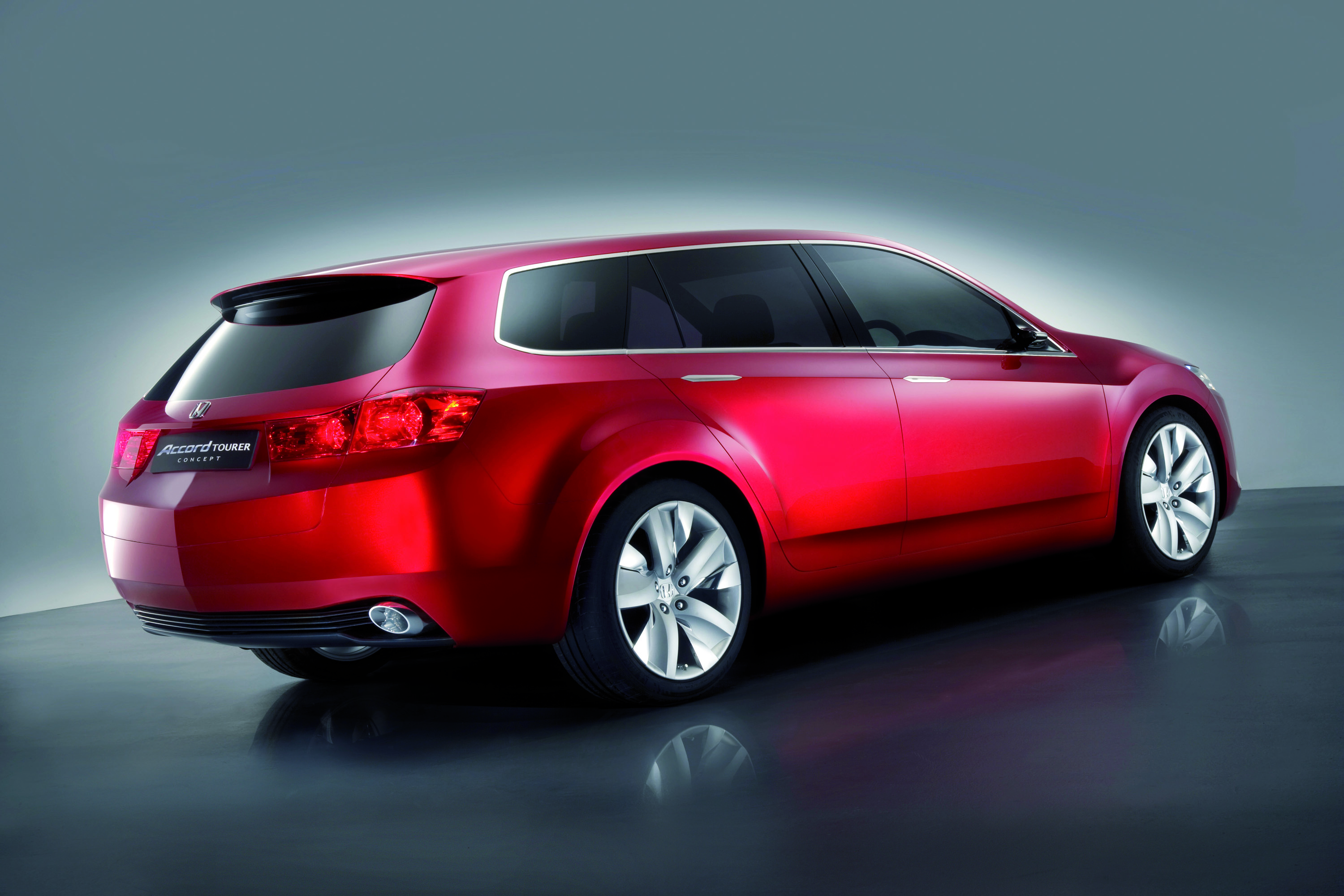Honda Accord Tourer Concept photo #4