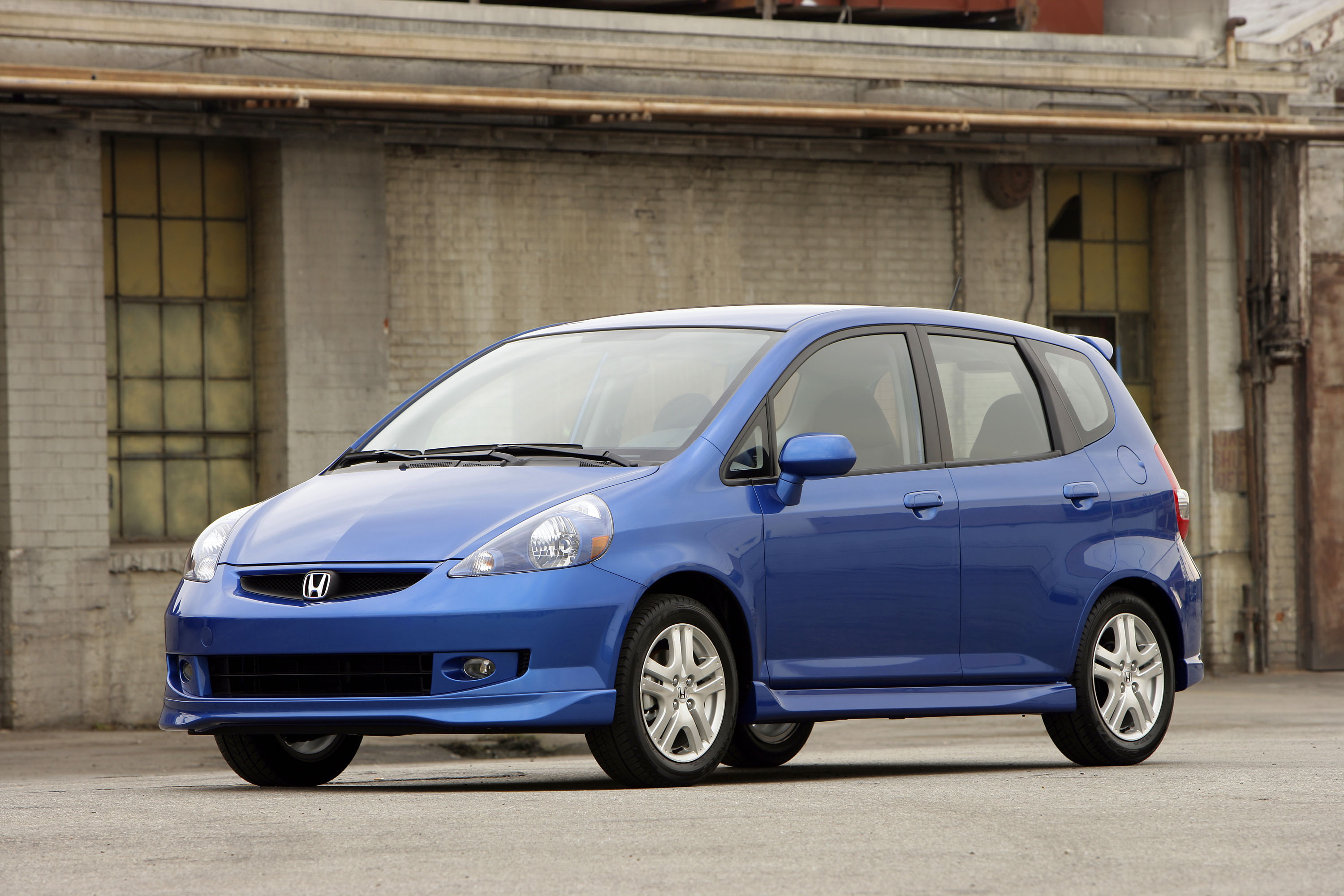 Honda Fit Sport photo #3