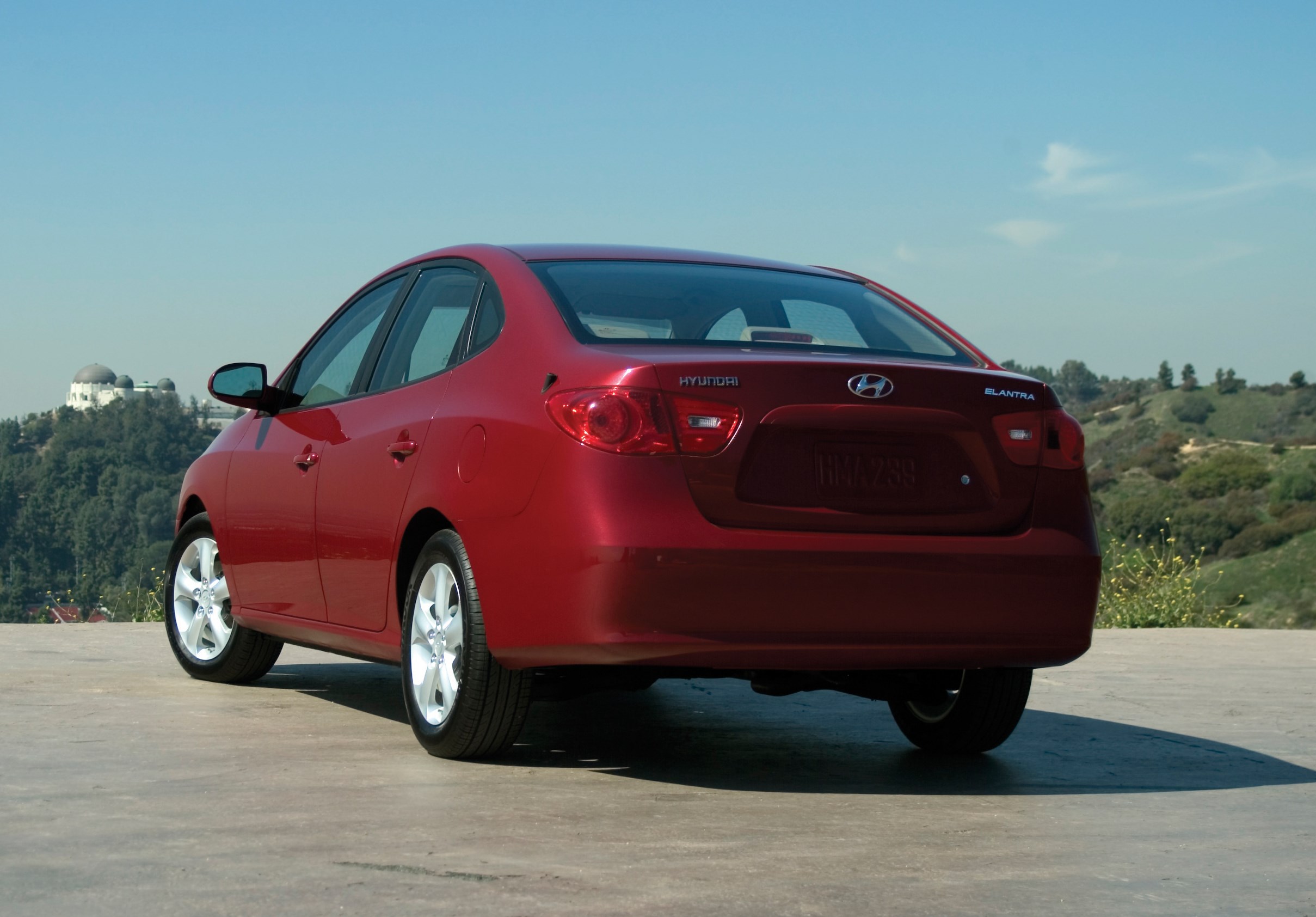 Hyundai Elantra photo #15