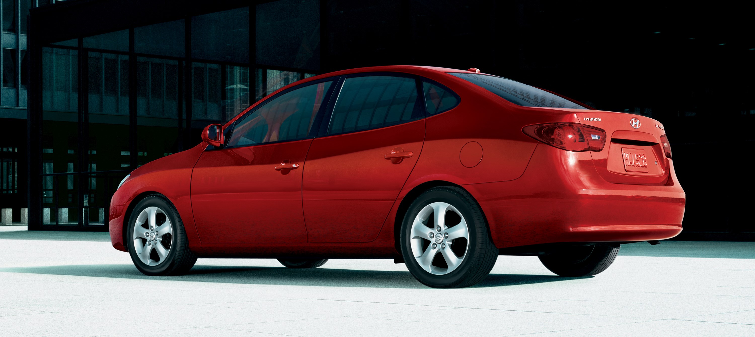 Hyundai Elantra photo #16