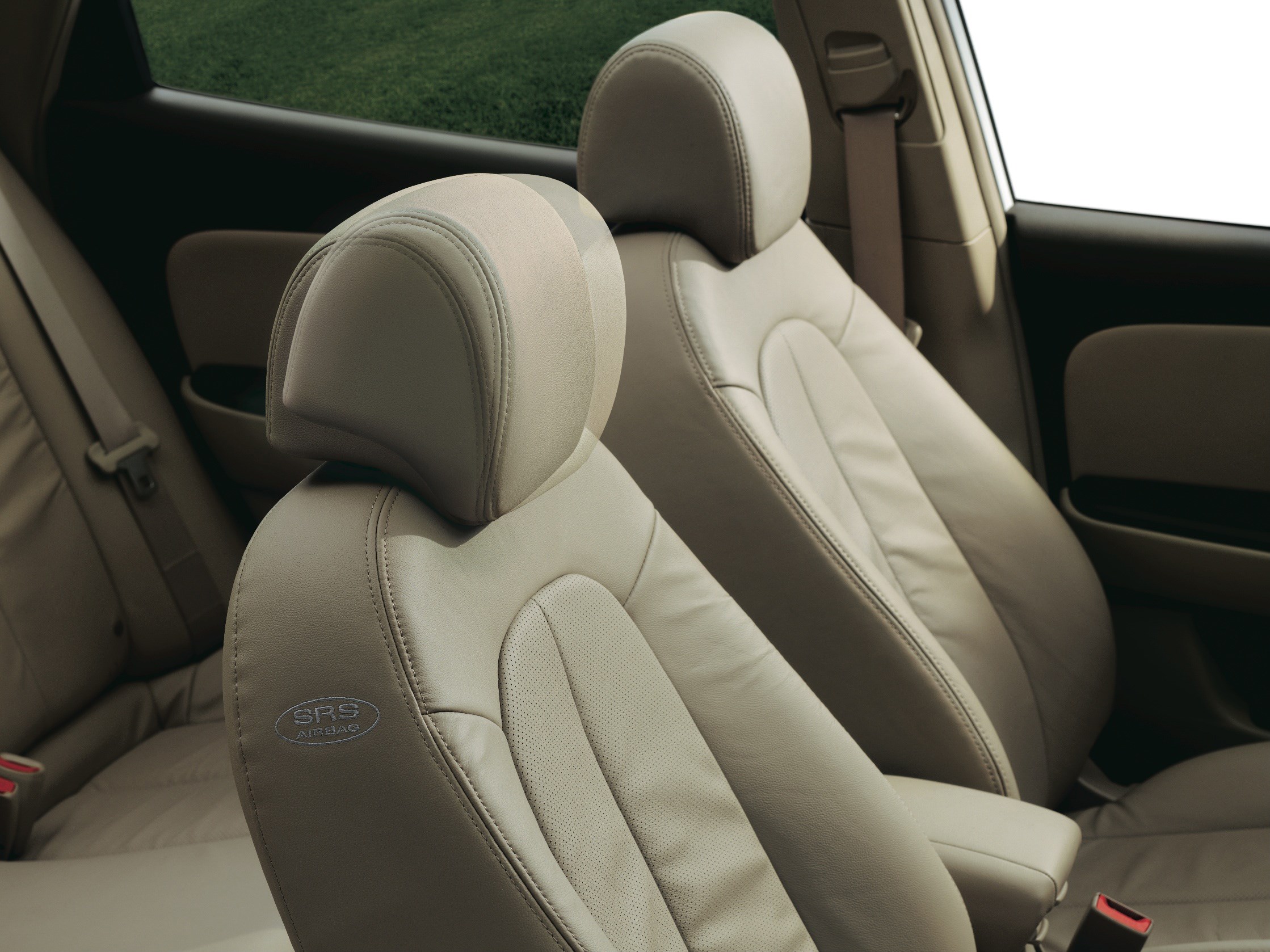 Hyundai Elantra photo #29