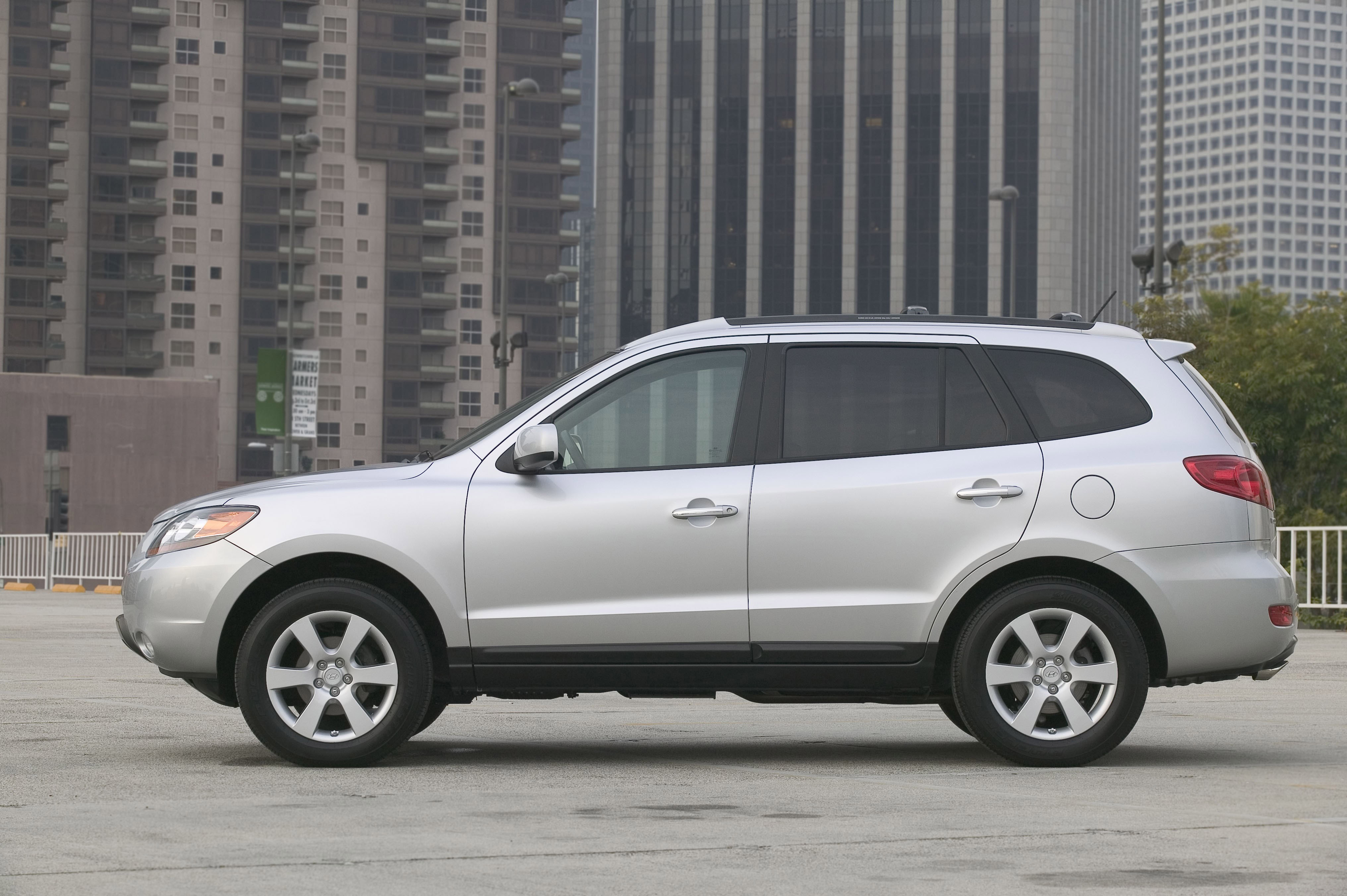 Hyundai Santa Fe photo #31