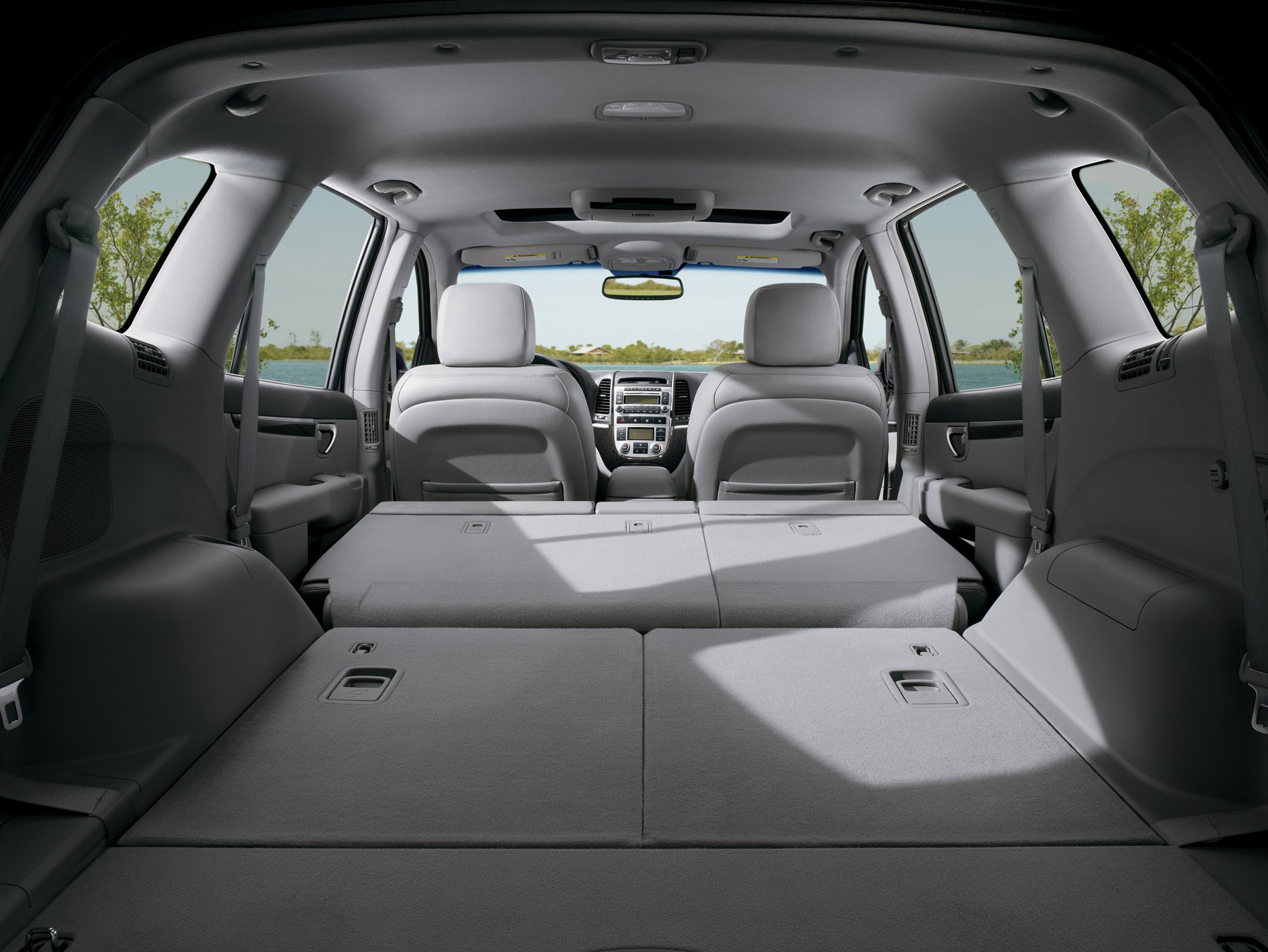 Hyundai Santa Fe photo #32