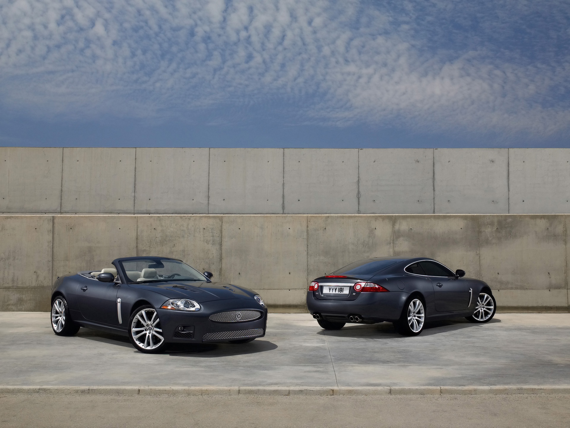 Jaguar XKR photo #4