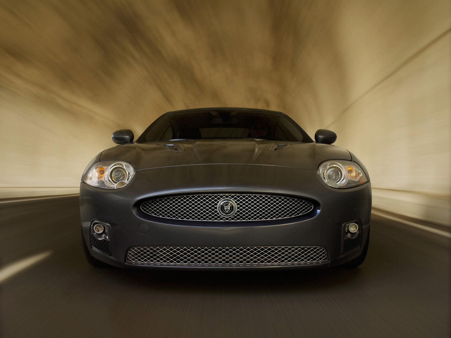 Jaguar XKR photo #11