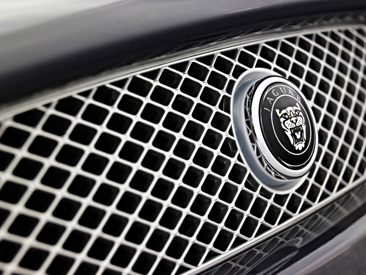 Jaguar XKR photo #30