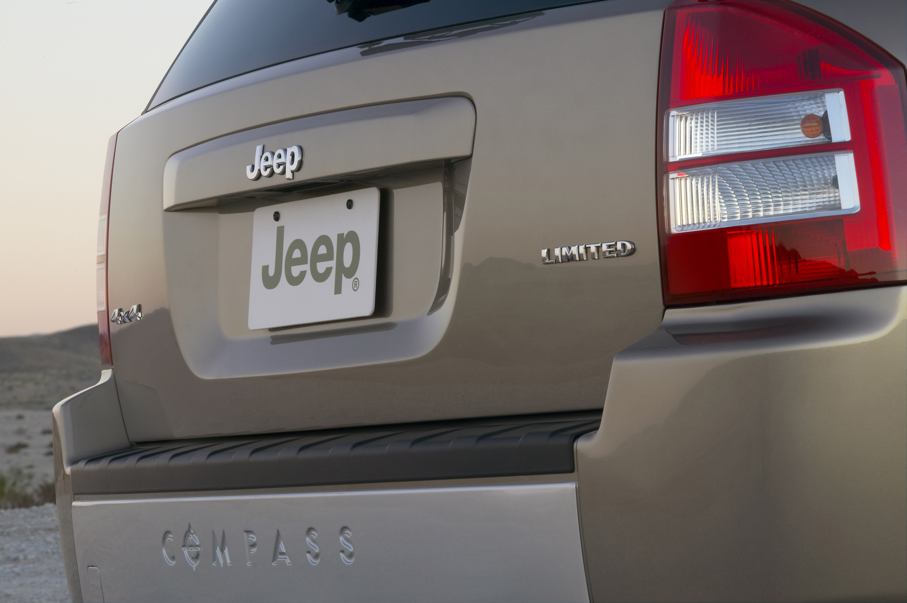 Jeep Compass photo #13