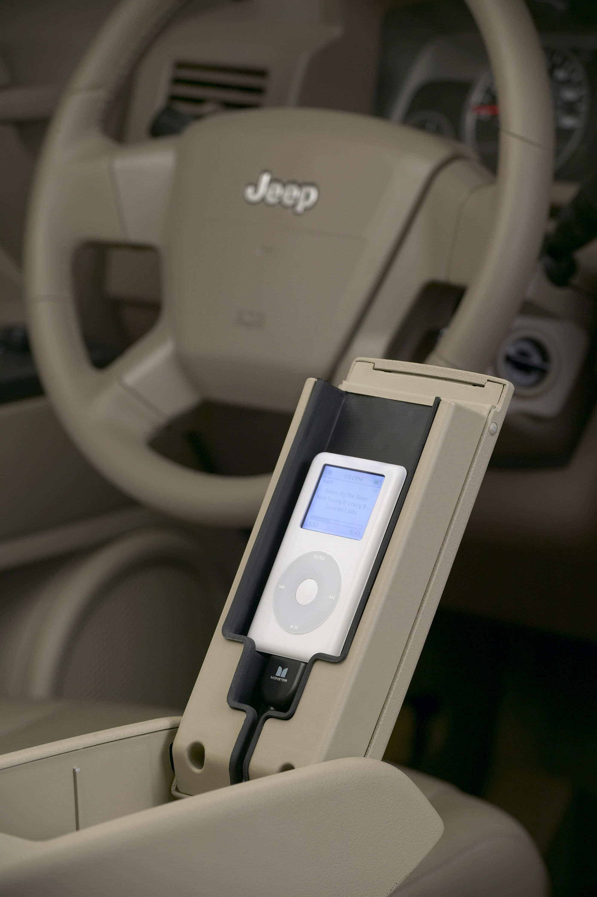 Jeep Compass photo #18