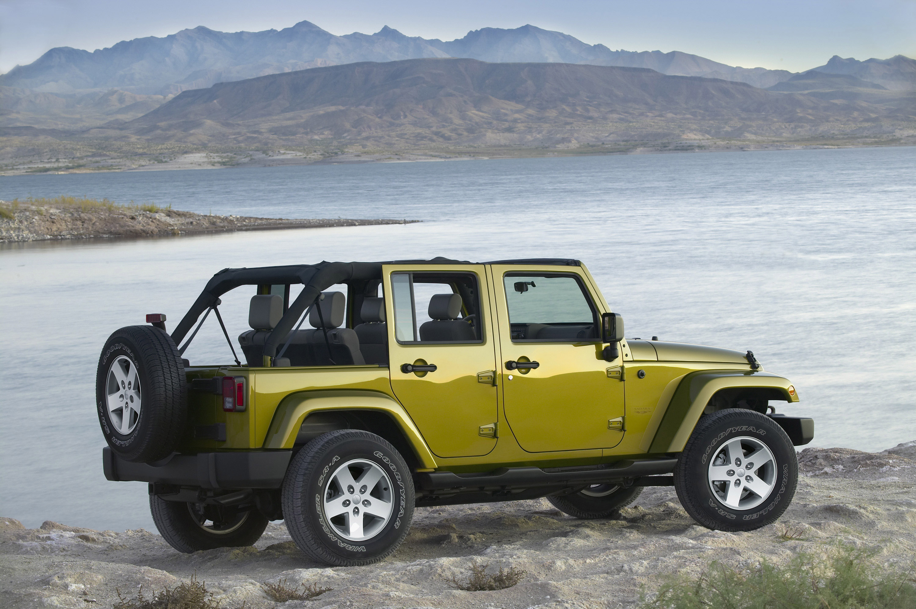 Jeep Wrangler Unlimited photo #12