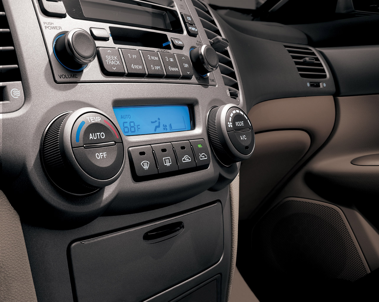 Kia Optima photo #25