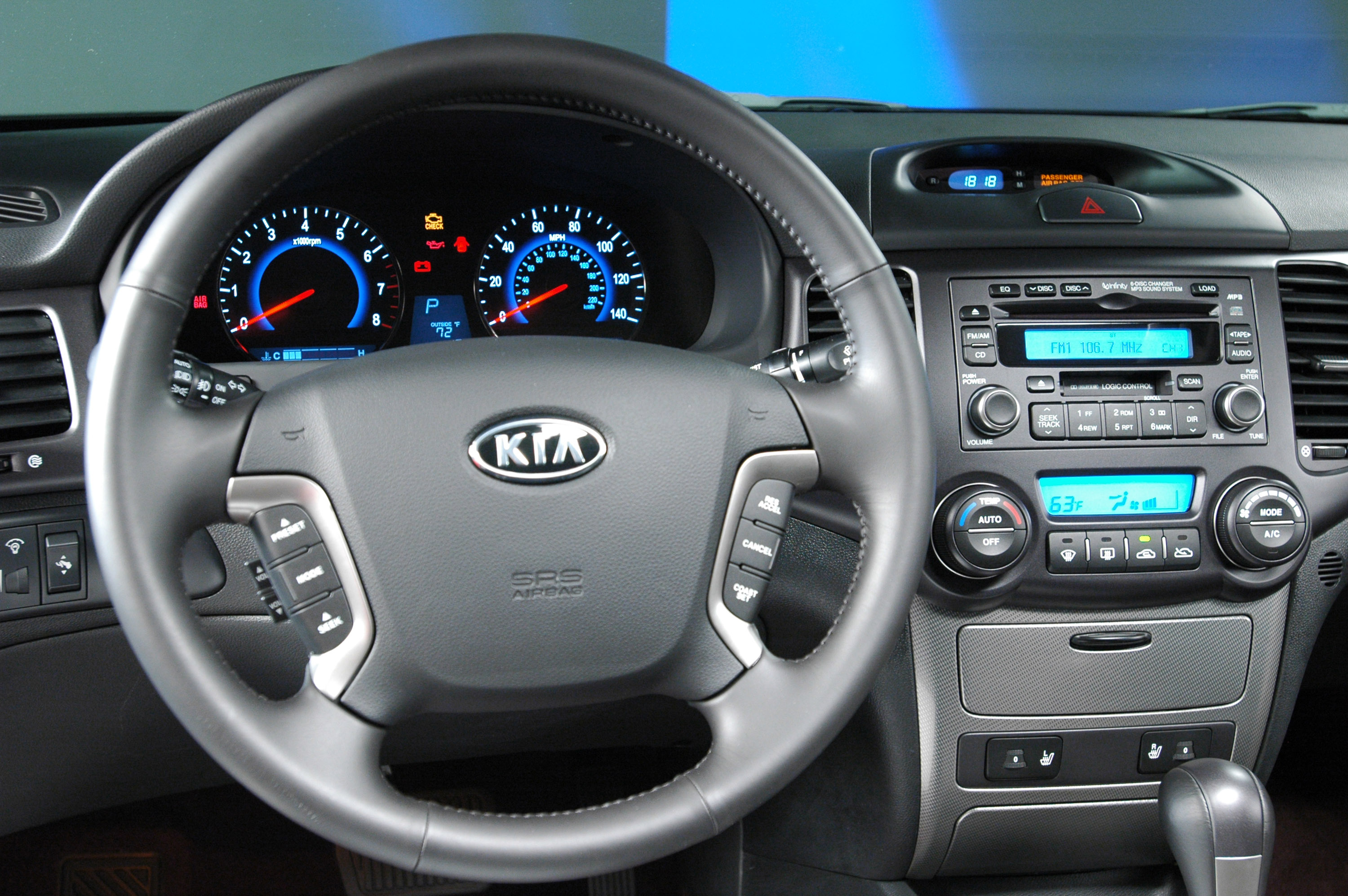 Kia Optima photo #29