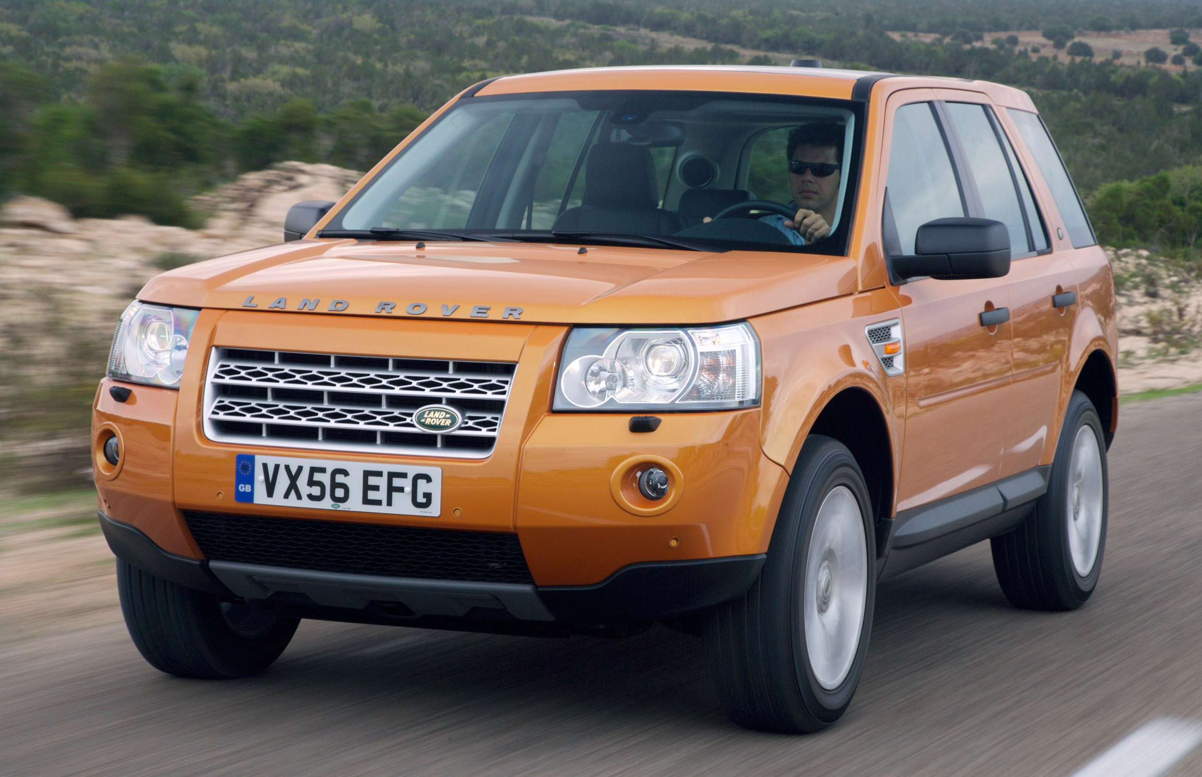 Land Rover Freelander 2 photo #2