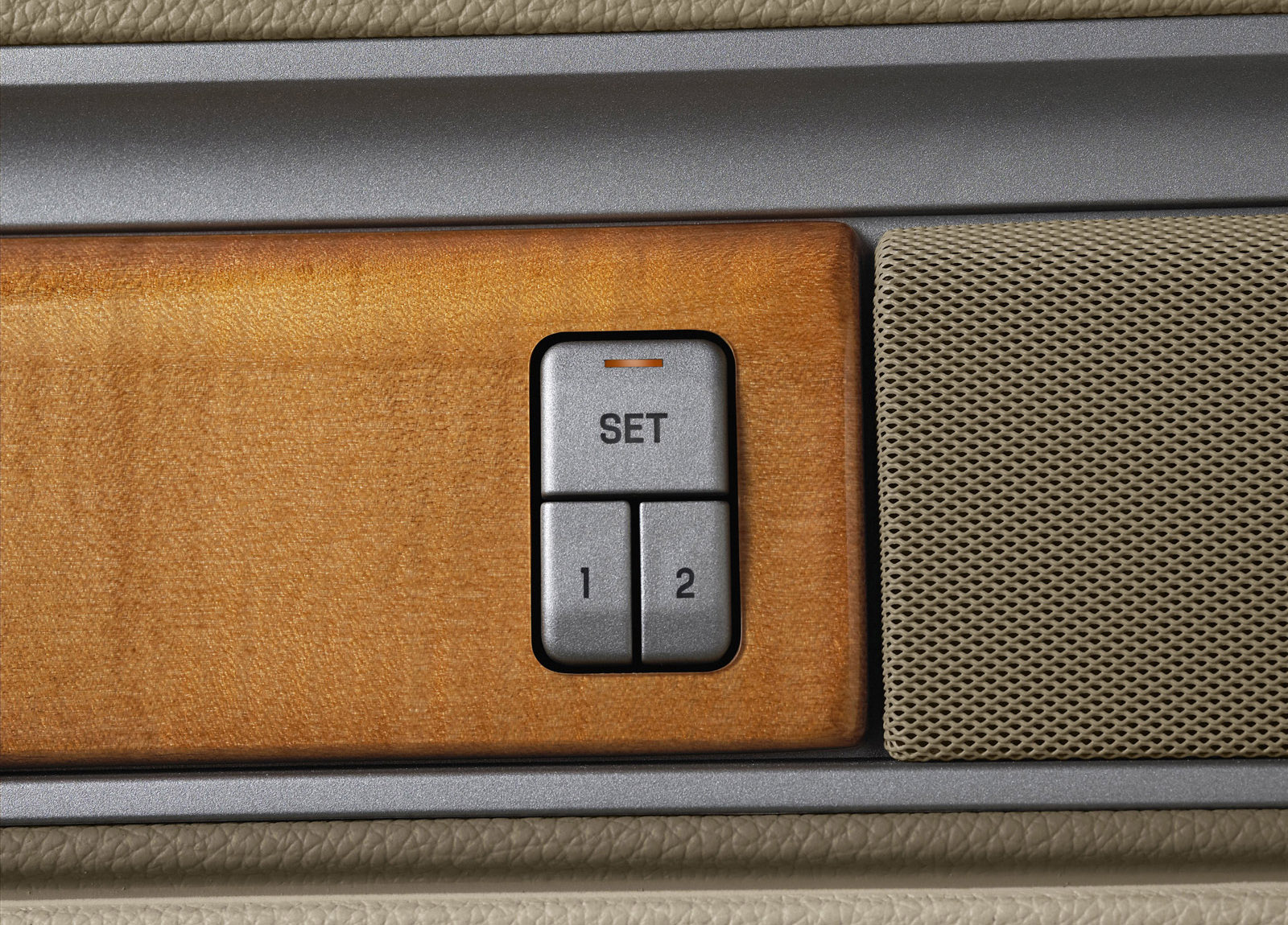 Lincoln MKZ photo #18