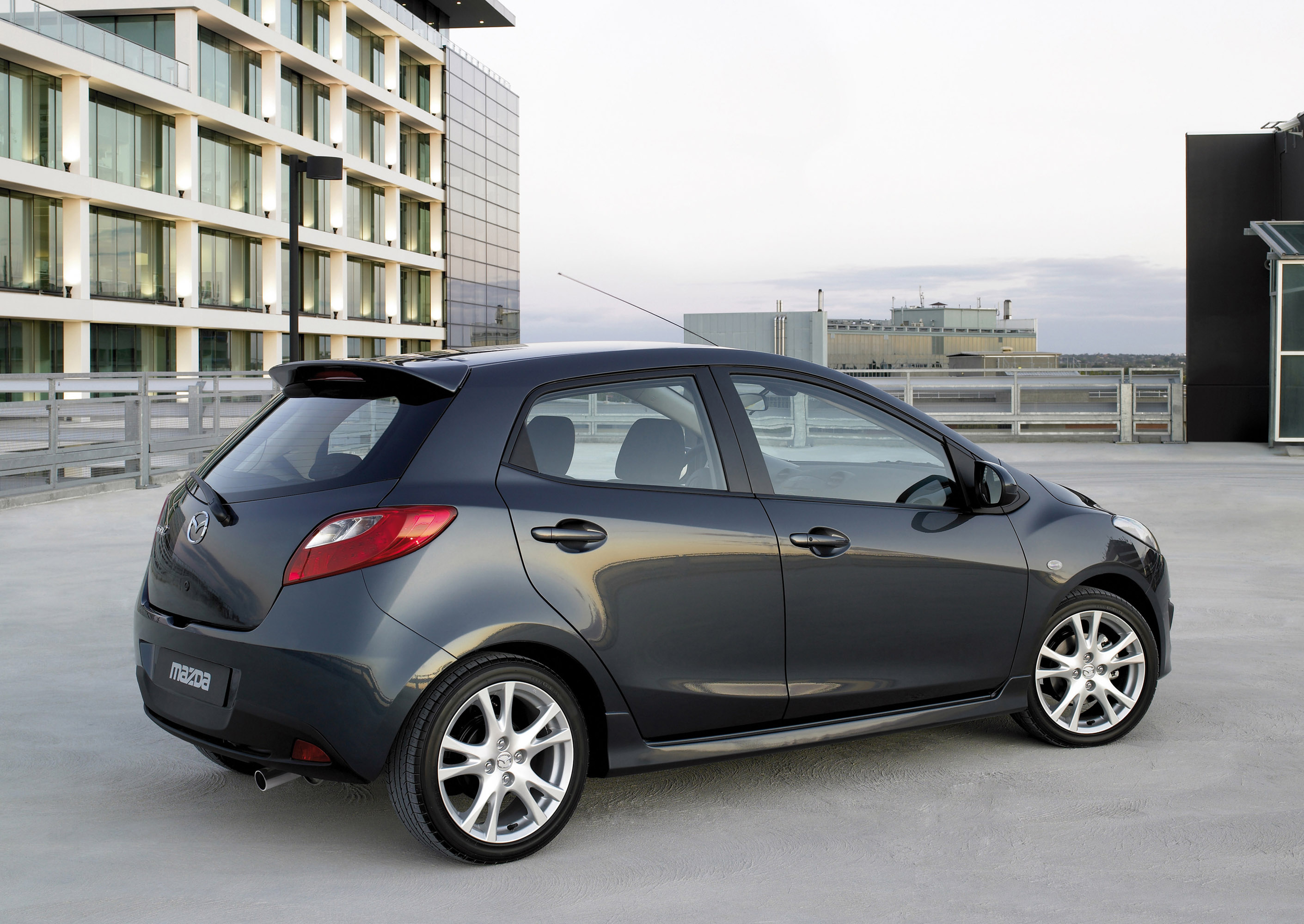Mazda 2 photo #43