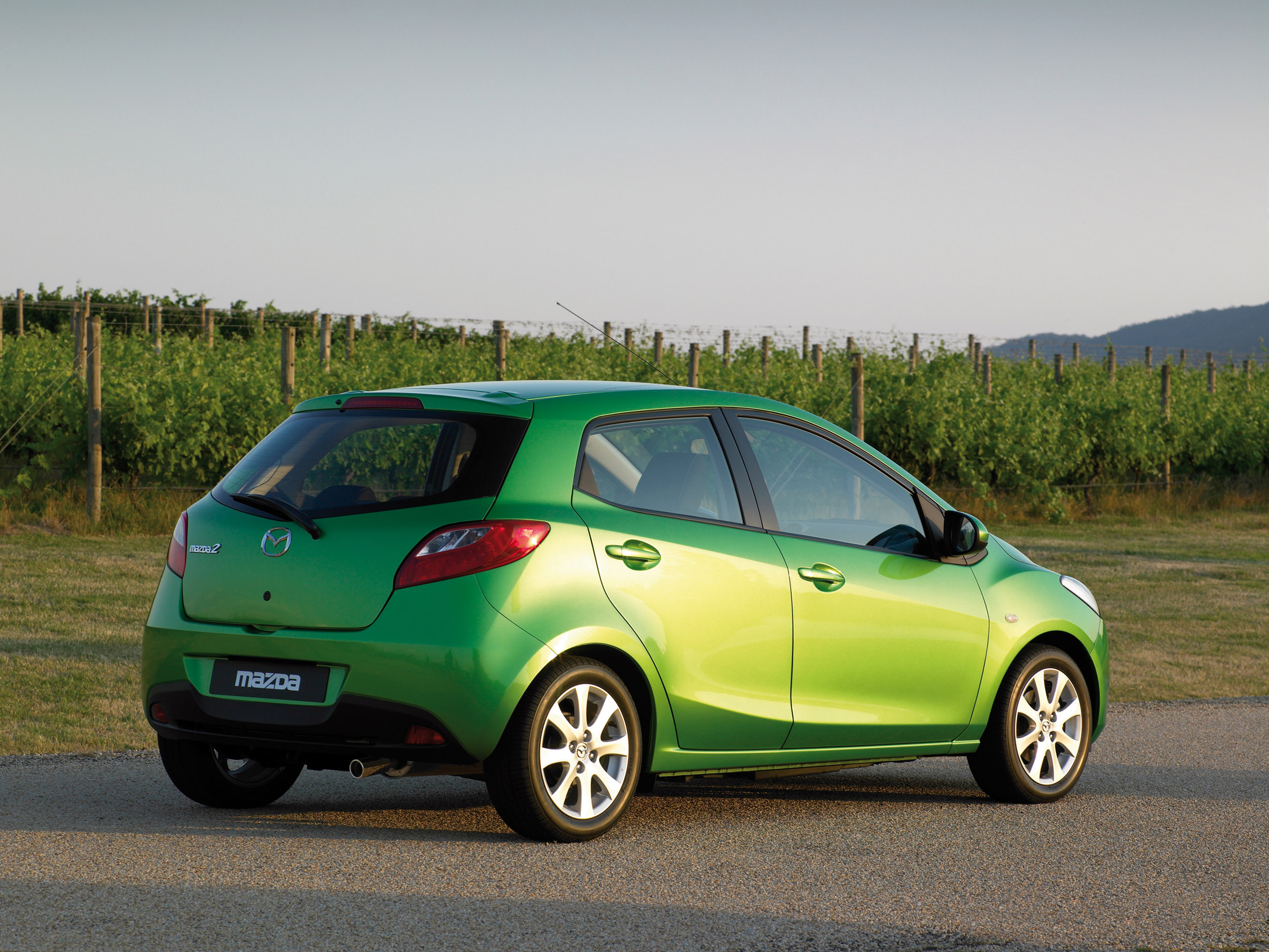 Mazda 2 photo #47