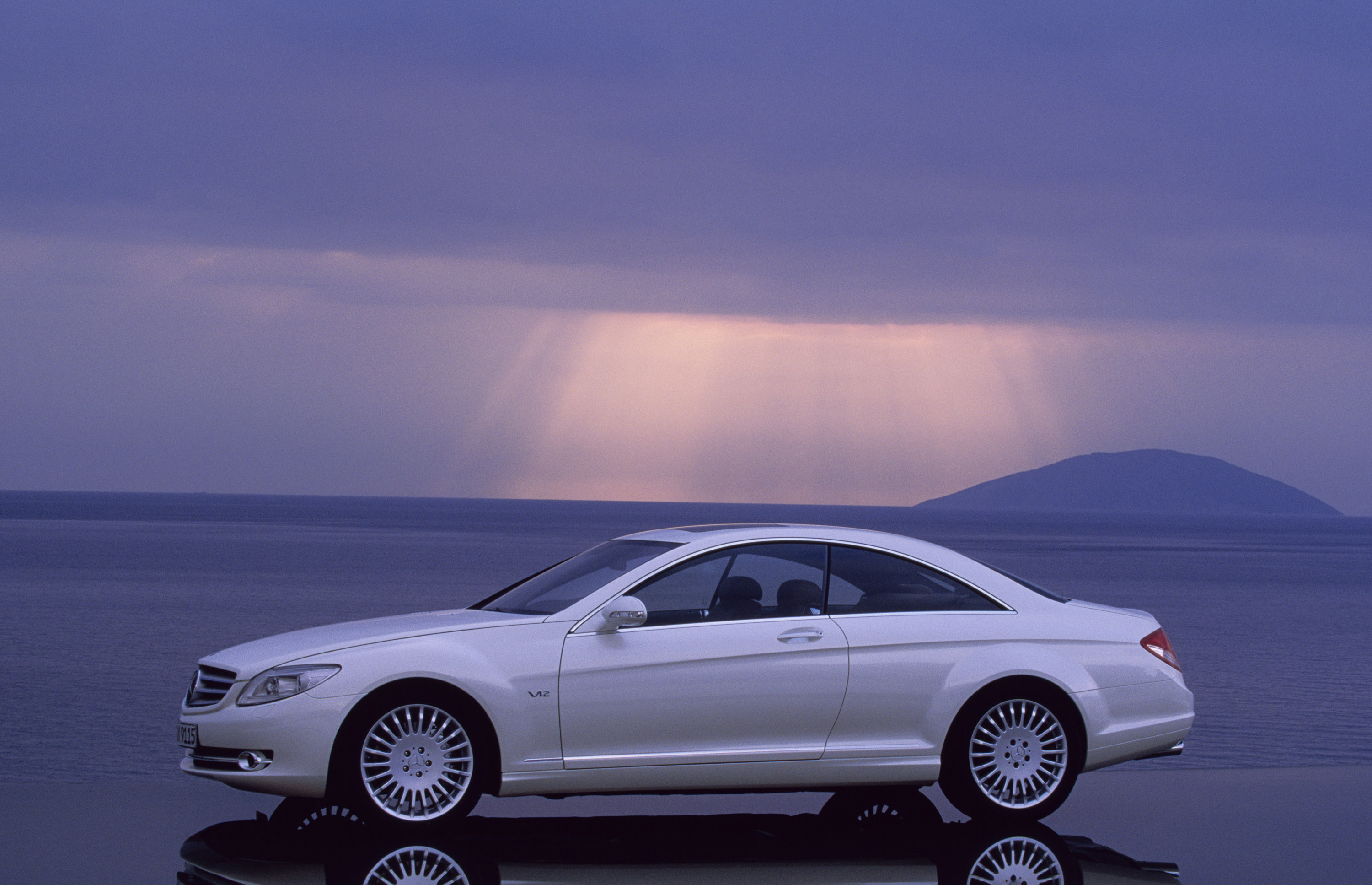 Mercedes-Benz CL 600 photo #16