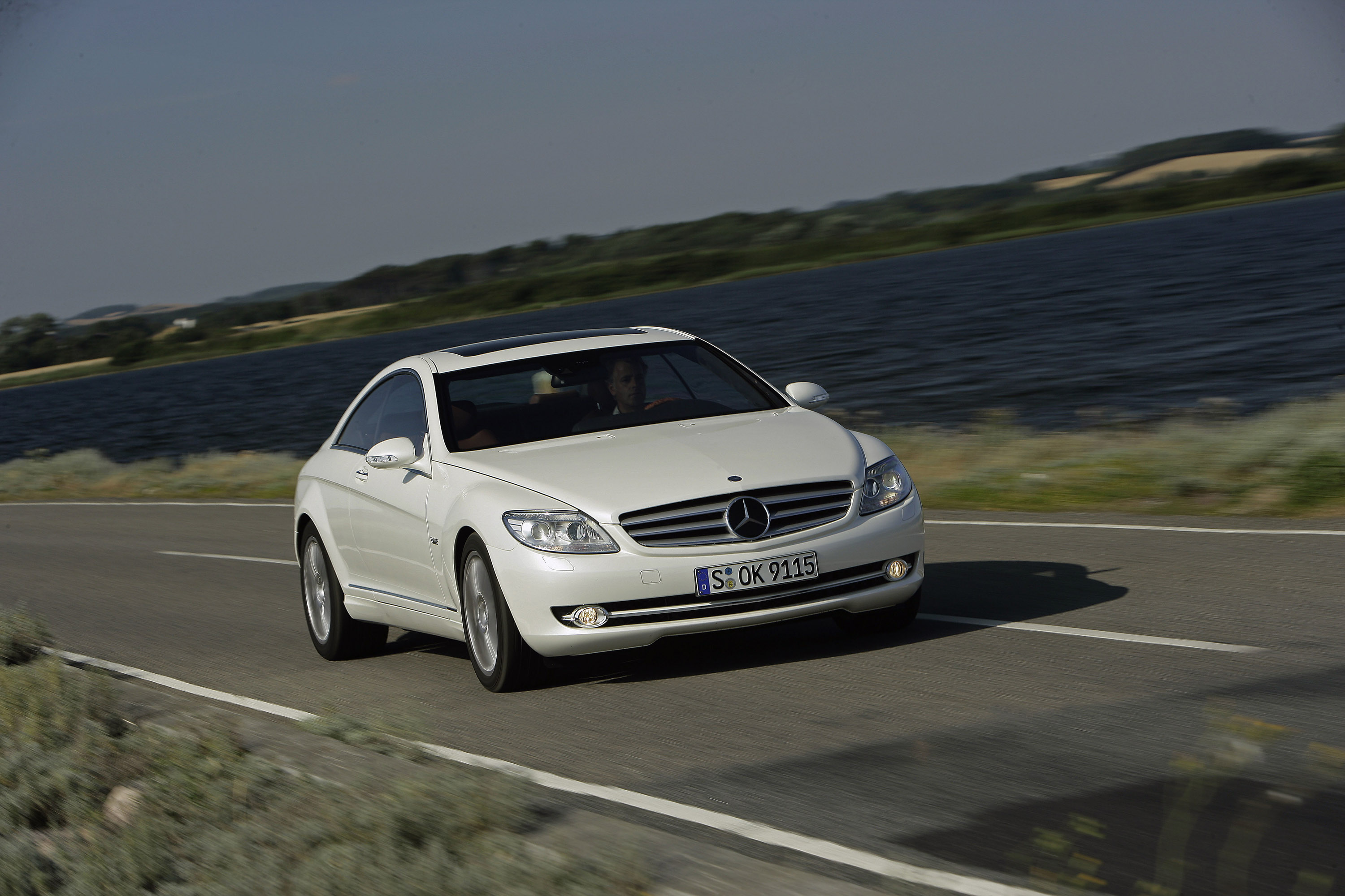 Mercedes-Benz CL 600 photo #27