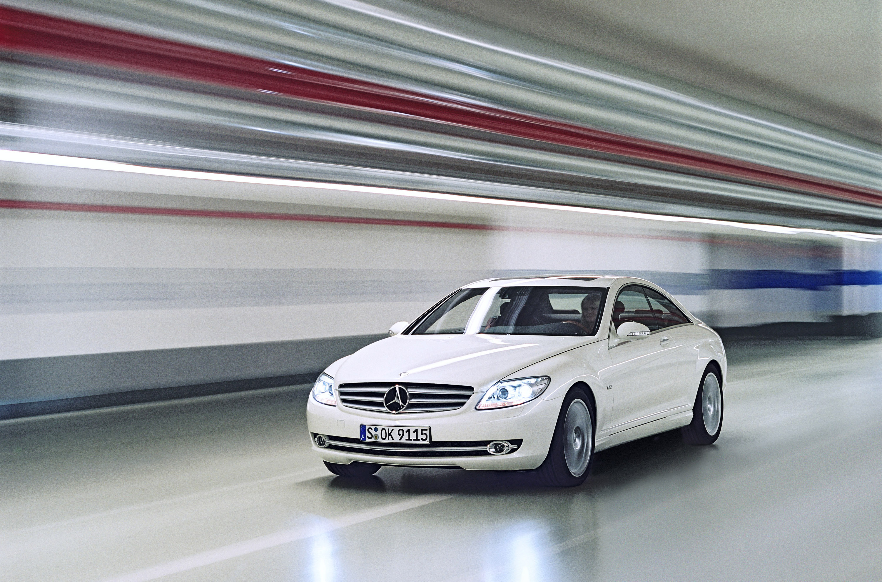 Mercedes-Benz CL 600 photo #30