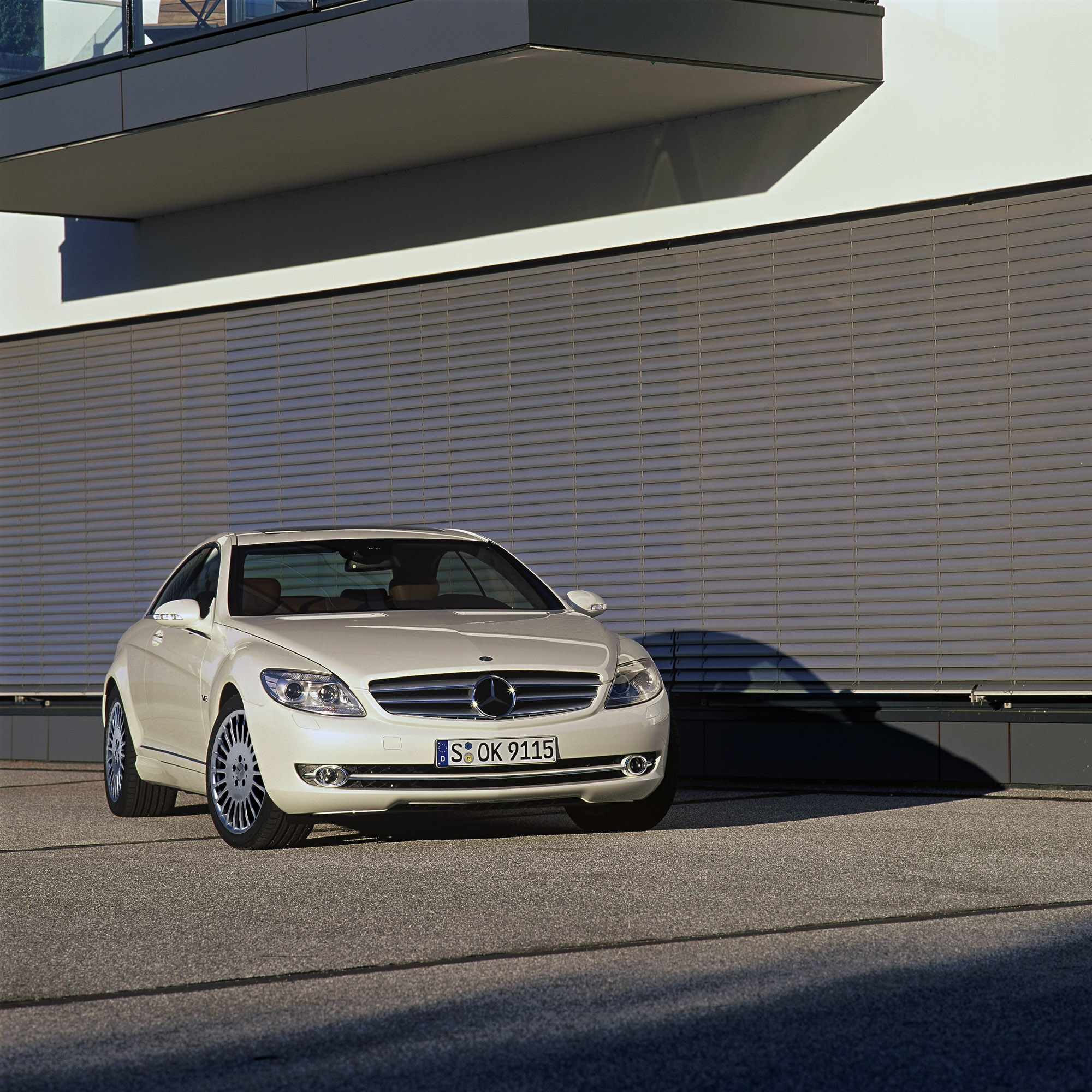 Mercedes-Benz CL 600 photo #39
