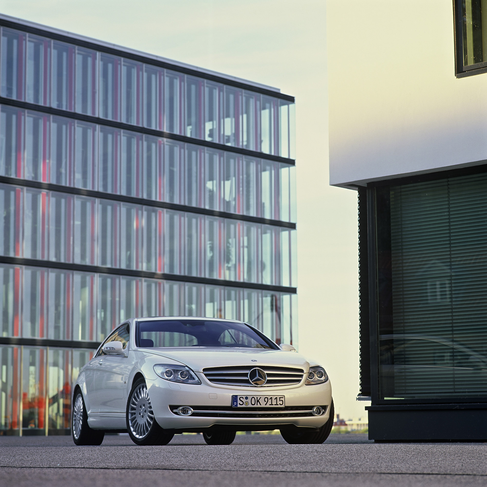 Mercedes-Benz CL 600 photo #41