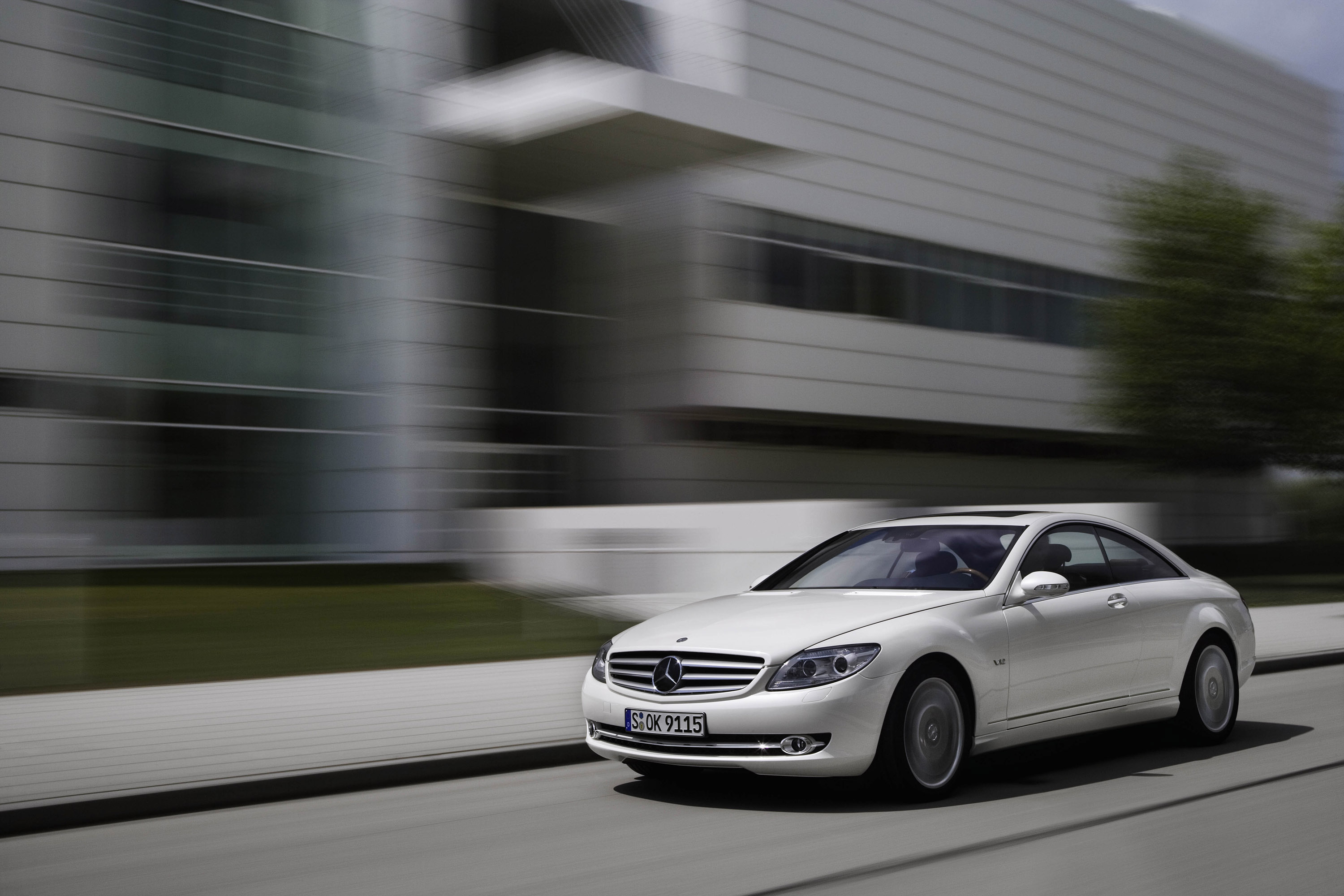 Mercedes-Benz CL 600 photo #47