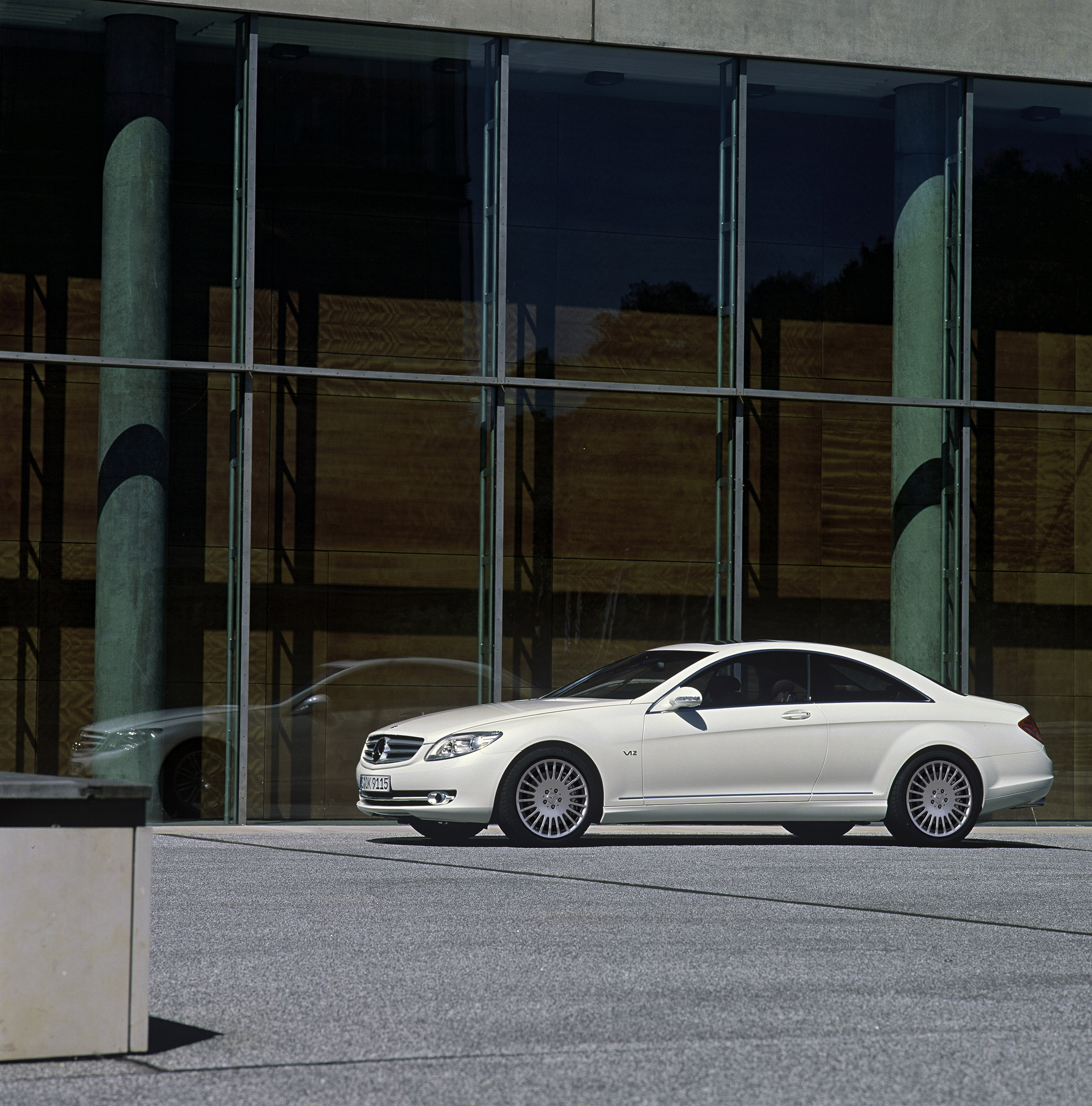 Mercedes-Benz CL 600 photo #57