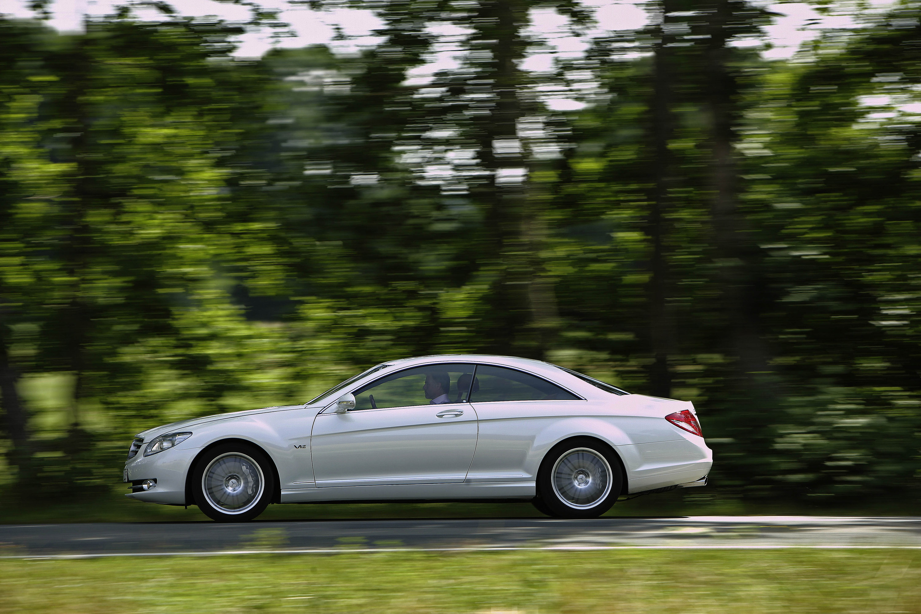 Mercedes-Benz CL 600 photo #98