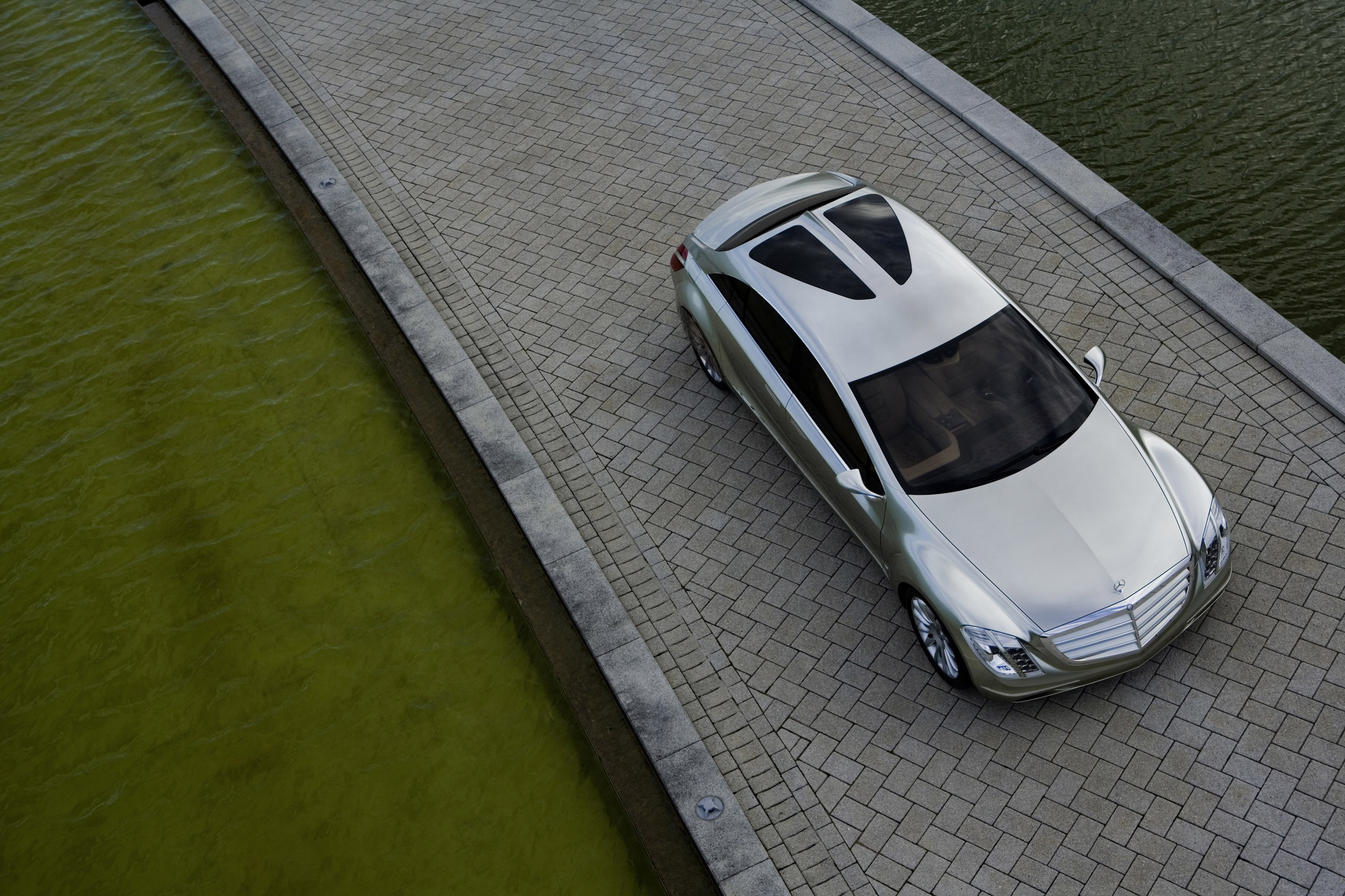 Mercedes-Benz F700 Concept photo #12