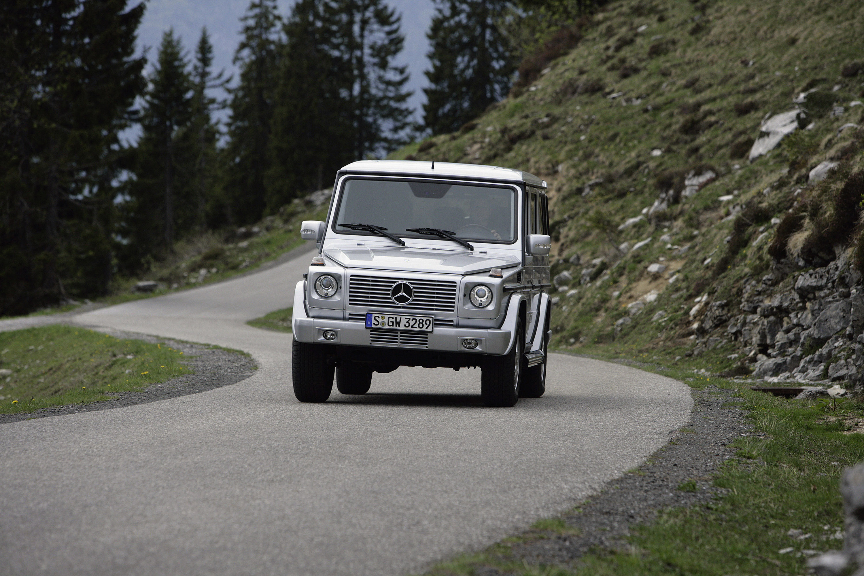 Mercedes-Benz G-Class photo #12