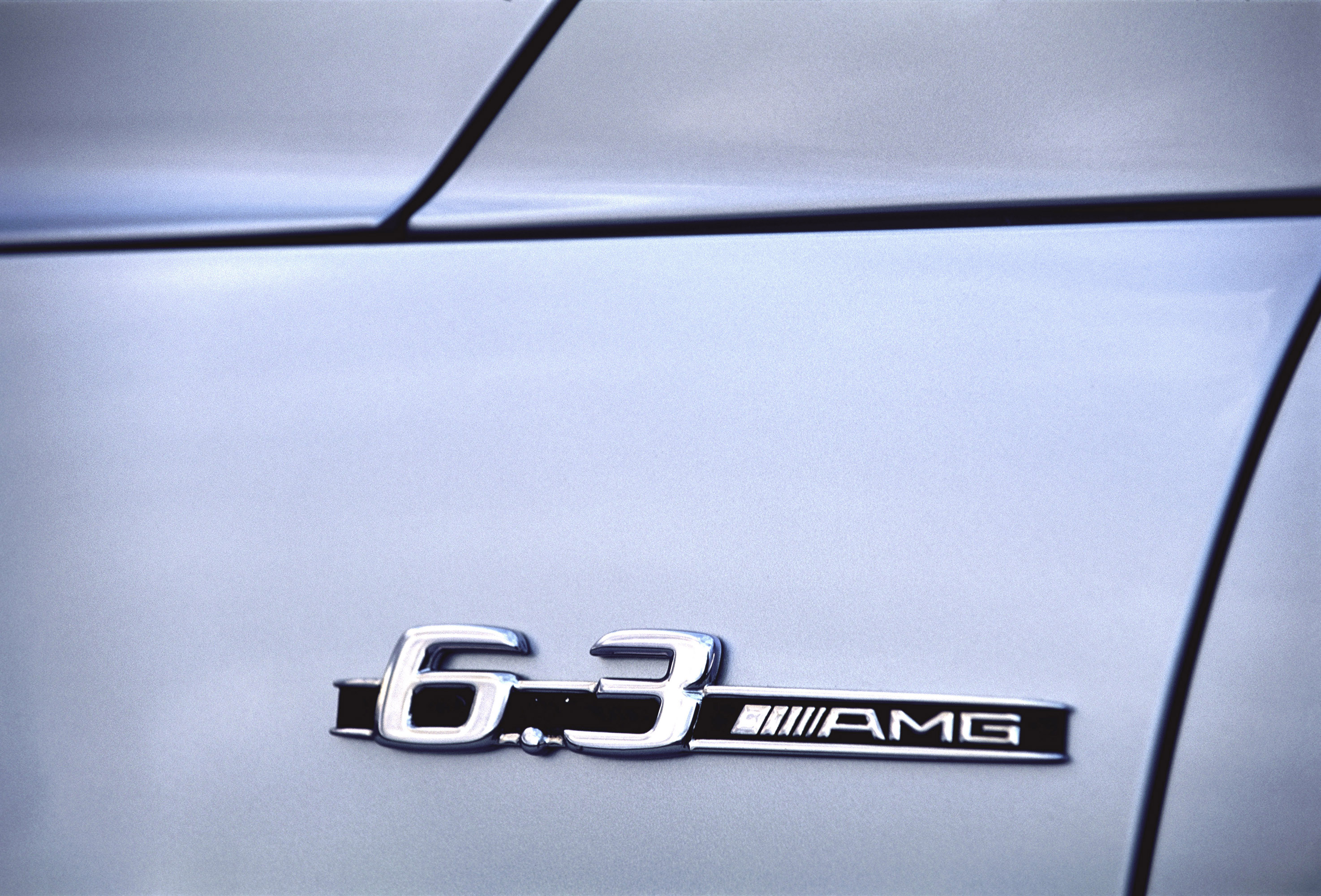 Mercedes-Benz R 63 AMG photo #55