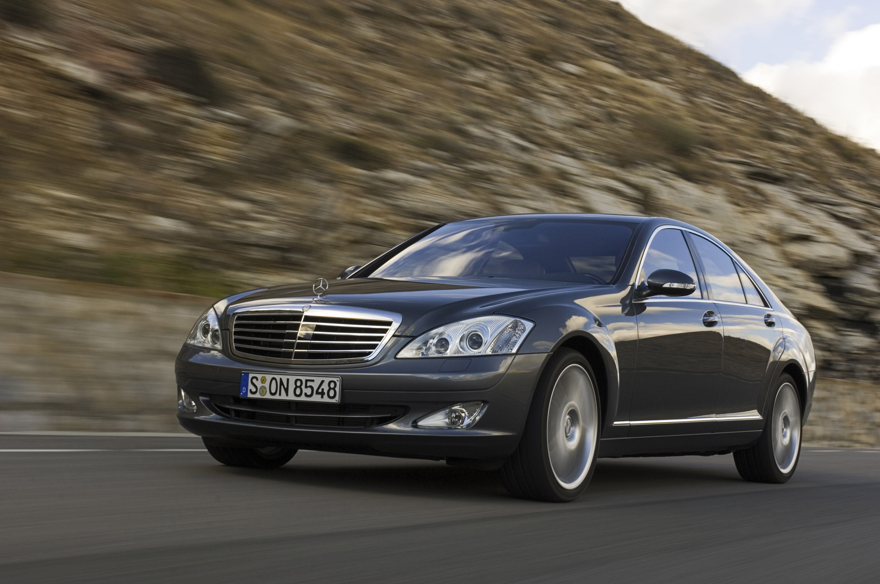 Mercedes-Benz S 500 4MATIC photo #4