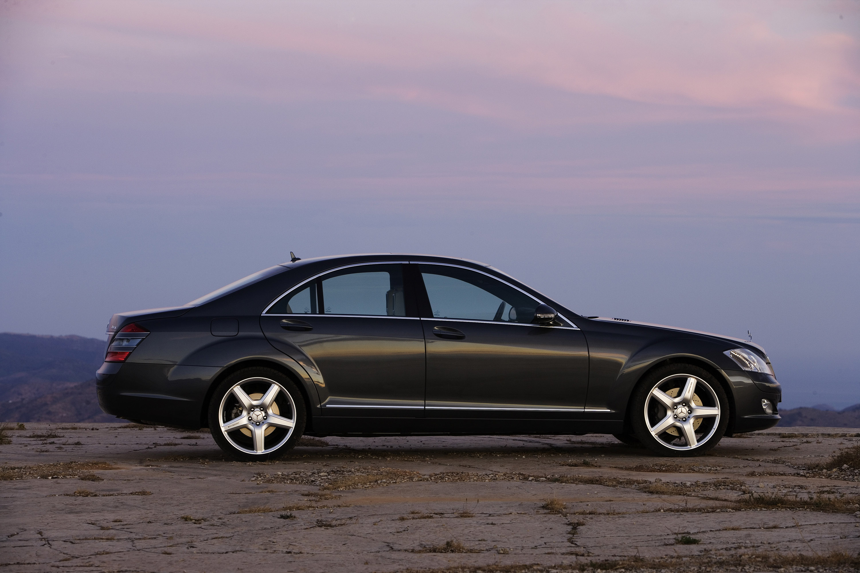 Mercedes-Benz S 500 4MATIC photo #21